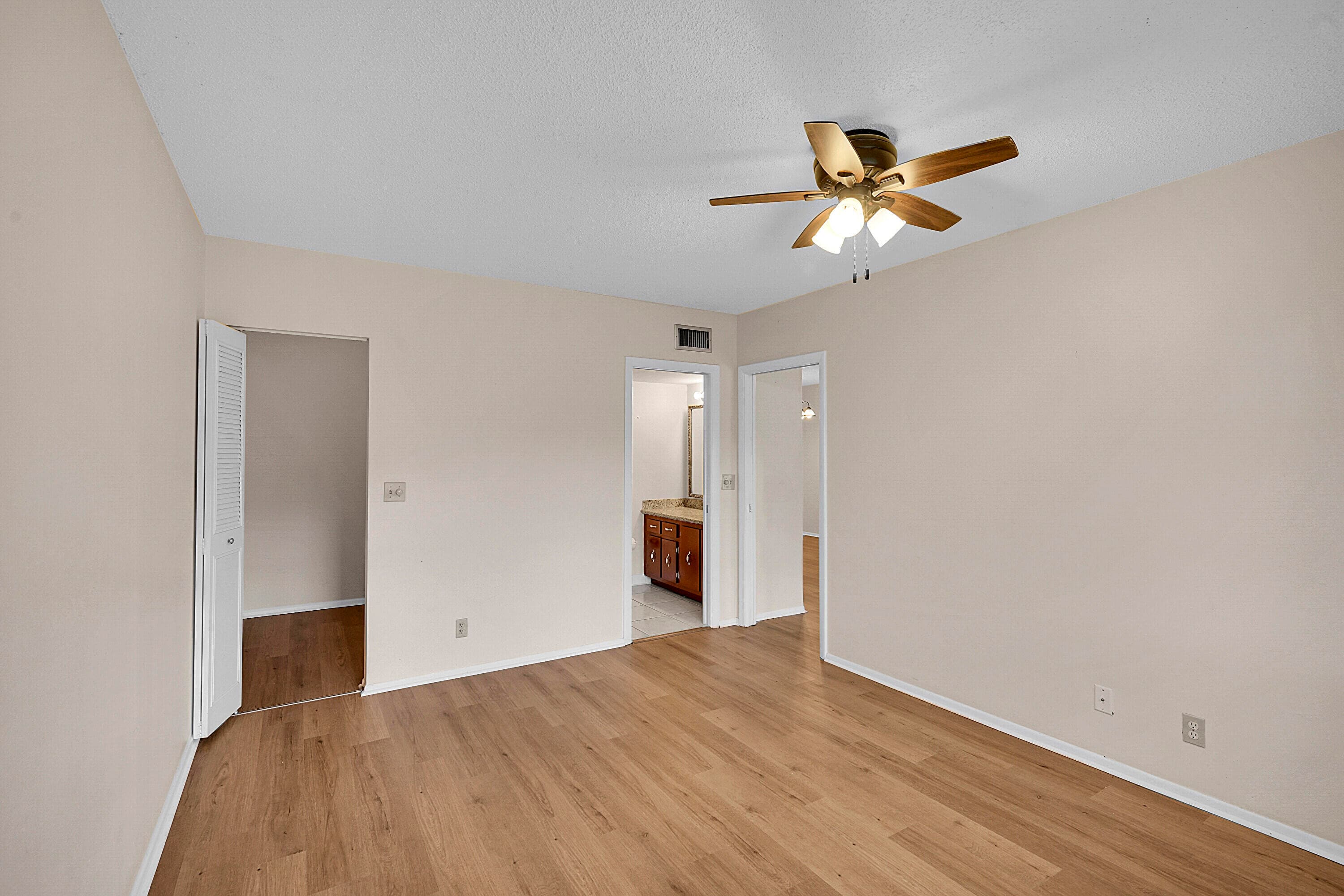 2340 SW 22nd Avenue 306, Delray Beach, FL 33445 — photo 19 of 33