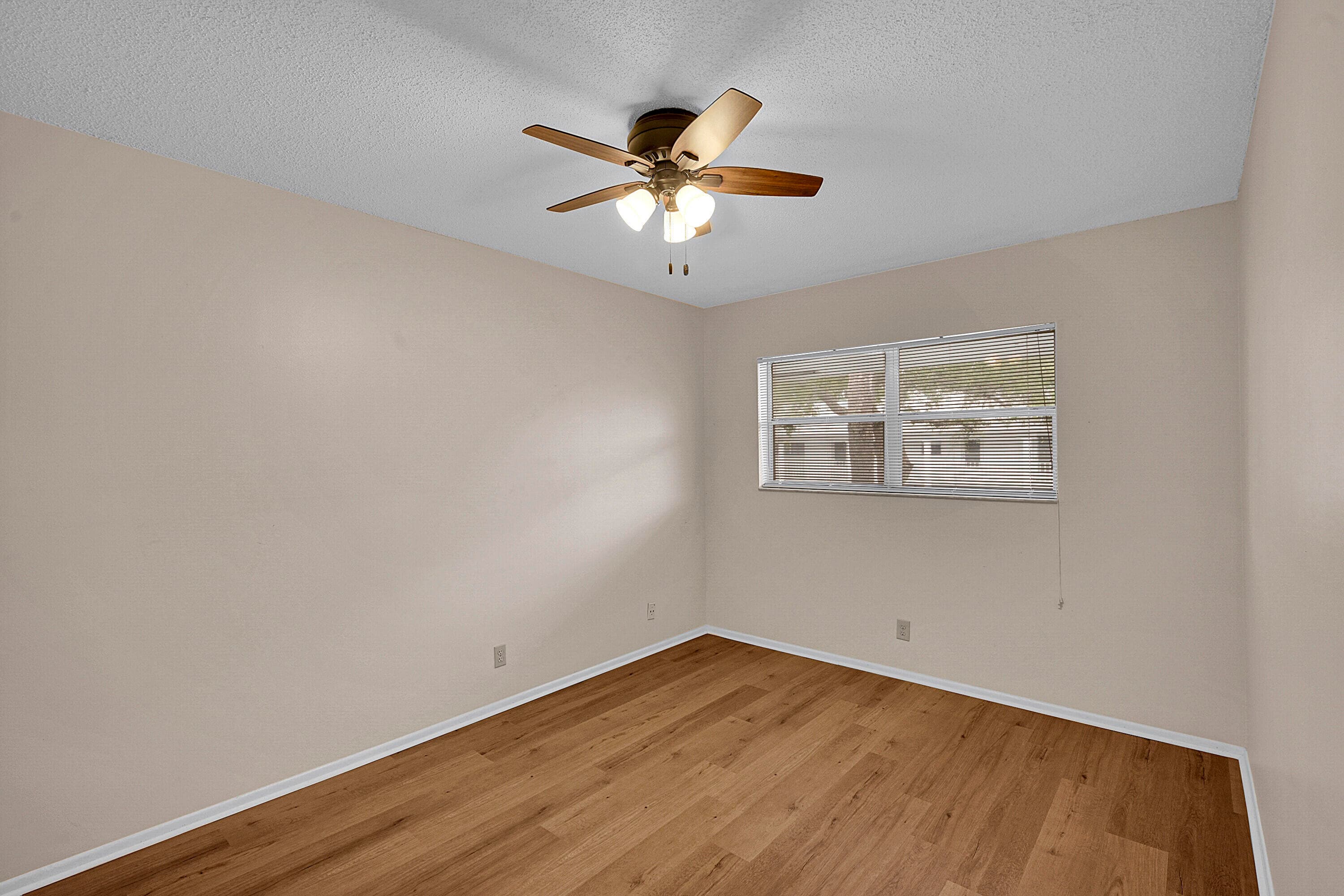 2340 SW 22nd Avenue 306, Delray Beach, FL 33445 — photo 23 of 33