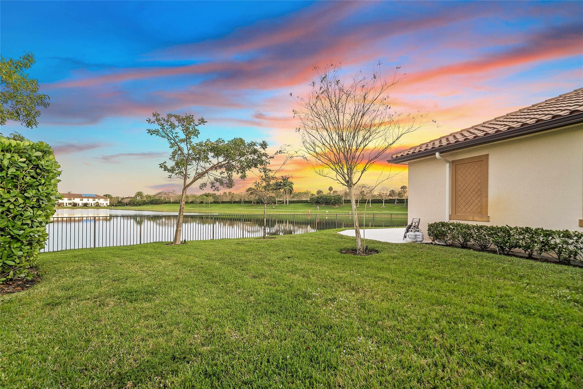 9820 S Miralago Way, Parkland, FL 33076 — photo 50 of 81
