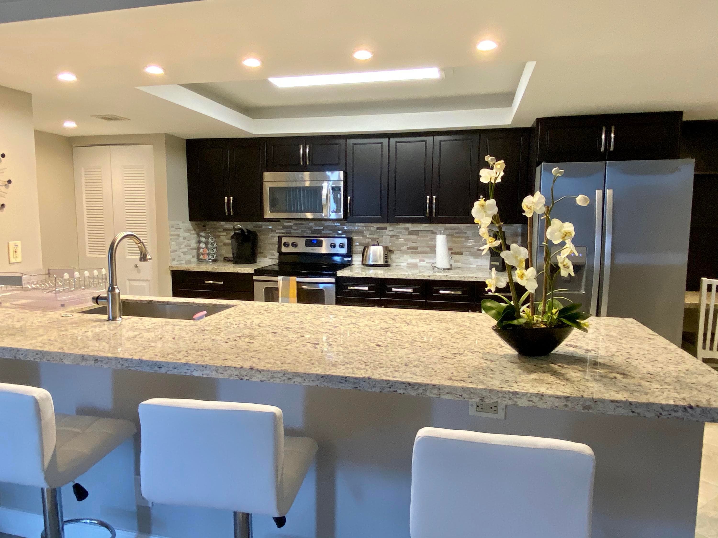2255 Lindell Boulevard Apt 502, Delray Beach, FL 33444 — photo 3 of 30