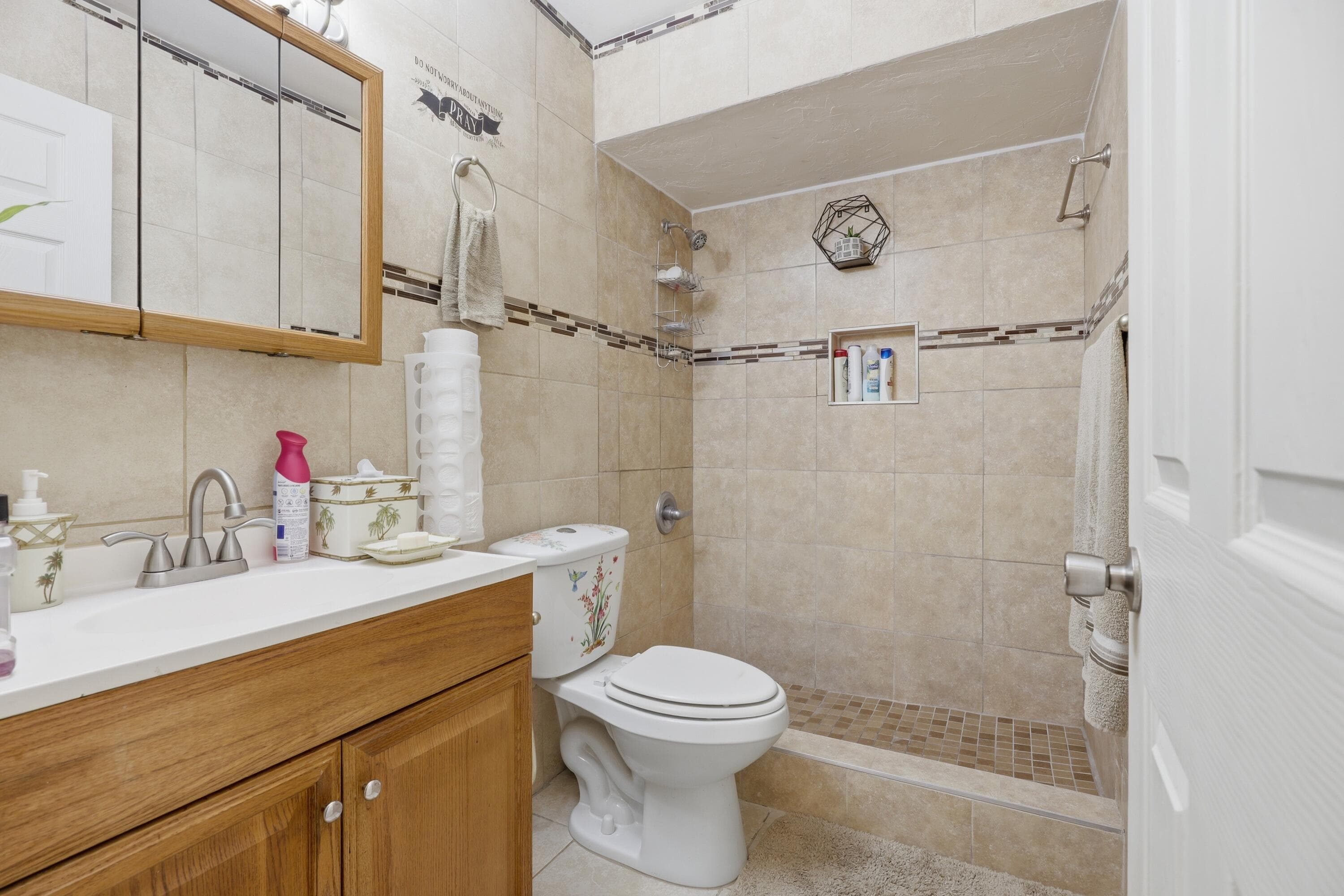 6074 Forest Hill Boulevard 101, West Palm Beach, FL 33415 — photo 11 of 19