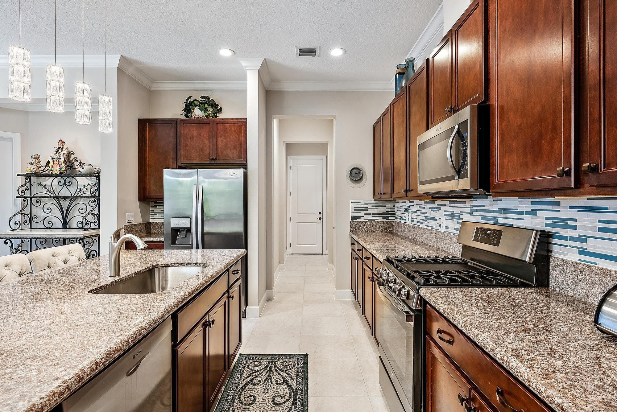 8883 Kingsmoor Way, Lake Worth, FL 33467 — photo 17 of 33