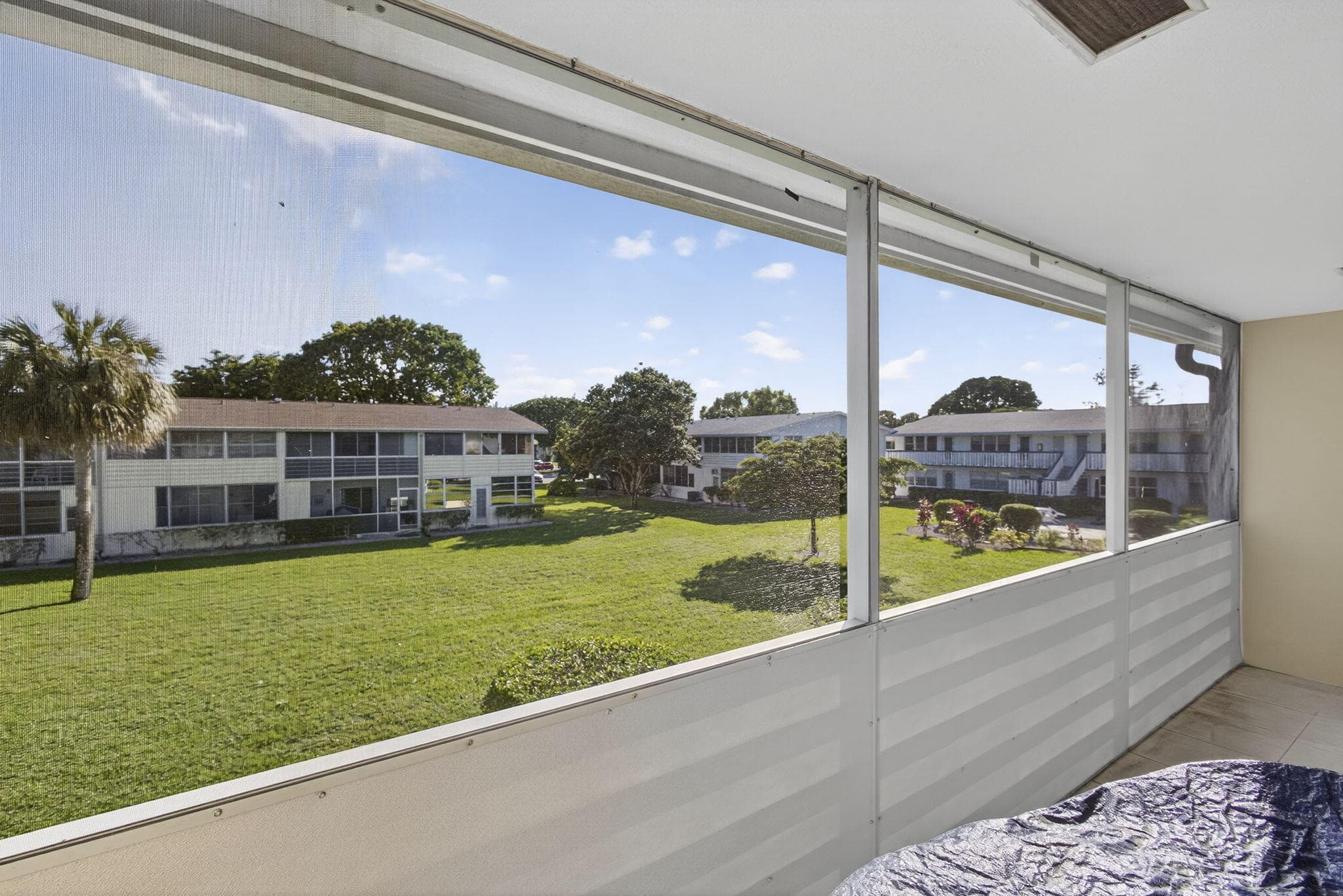 414 Windsor R, West Palm Beach, FL 33417 — photo 13 of 32