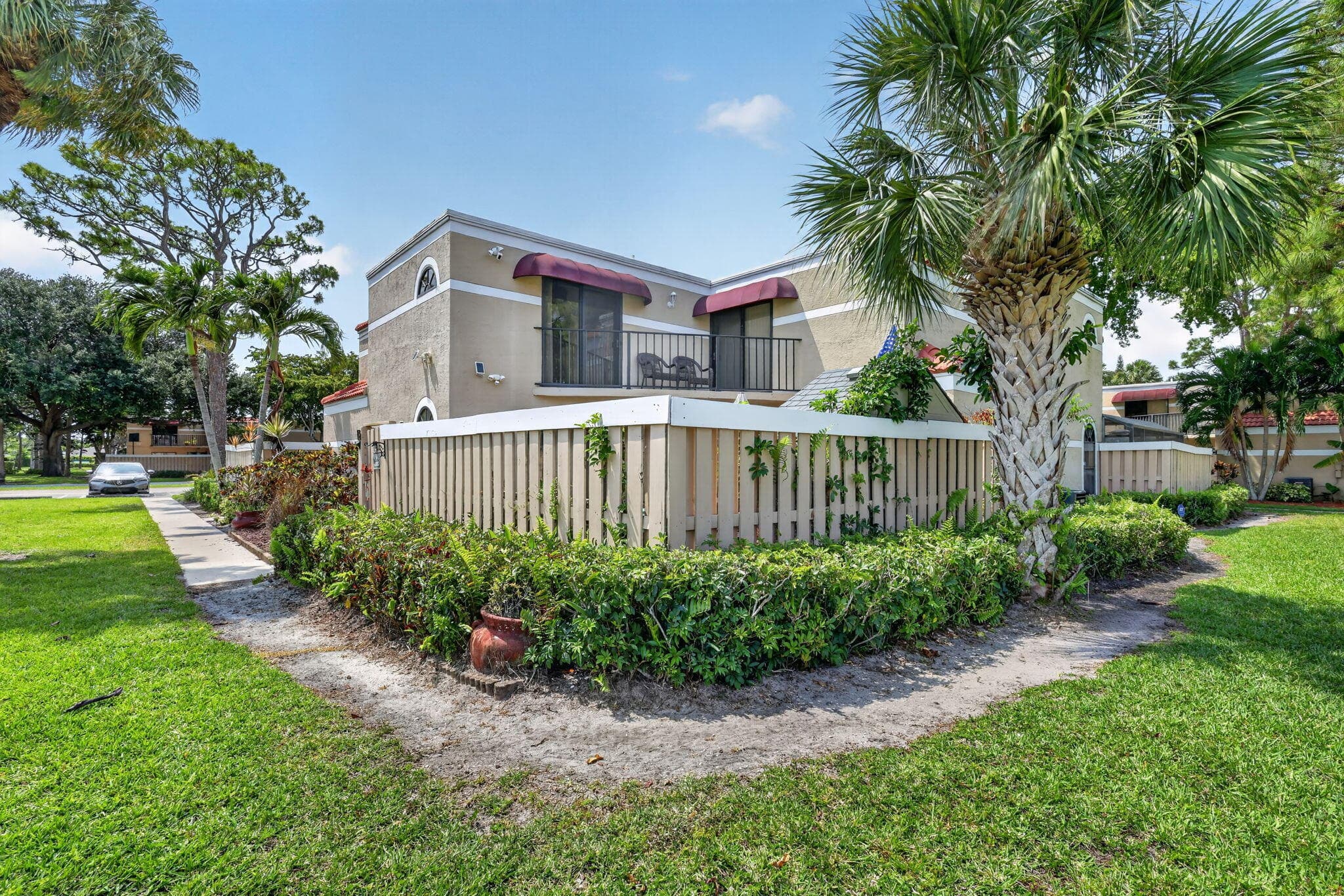 4355 Village Drive B, Delray Beach, FL 33445 — photo 1 of 36
