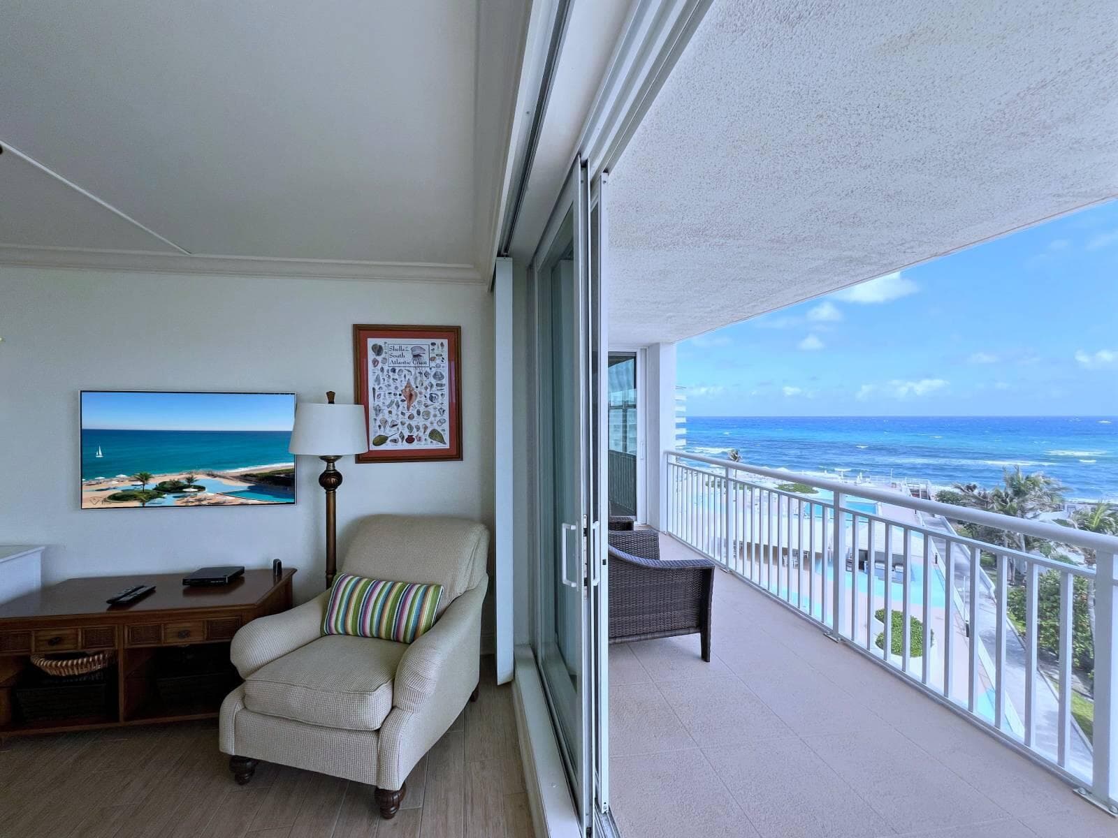 3546 S Ocean Boulevard 710, South Palm Beach, FL 33480 — photo 24 of 70