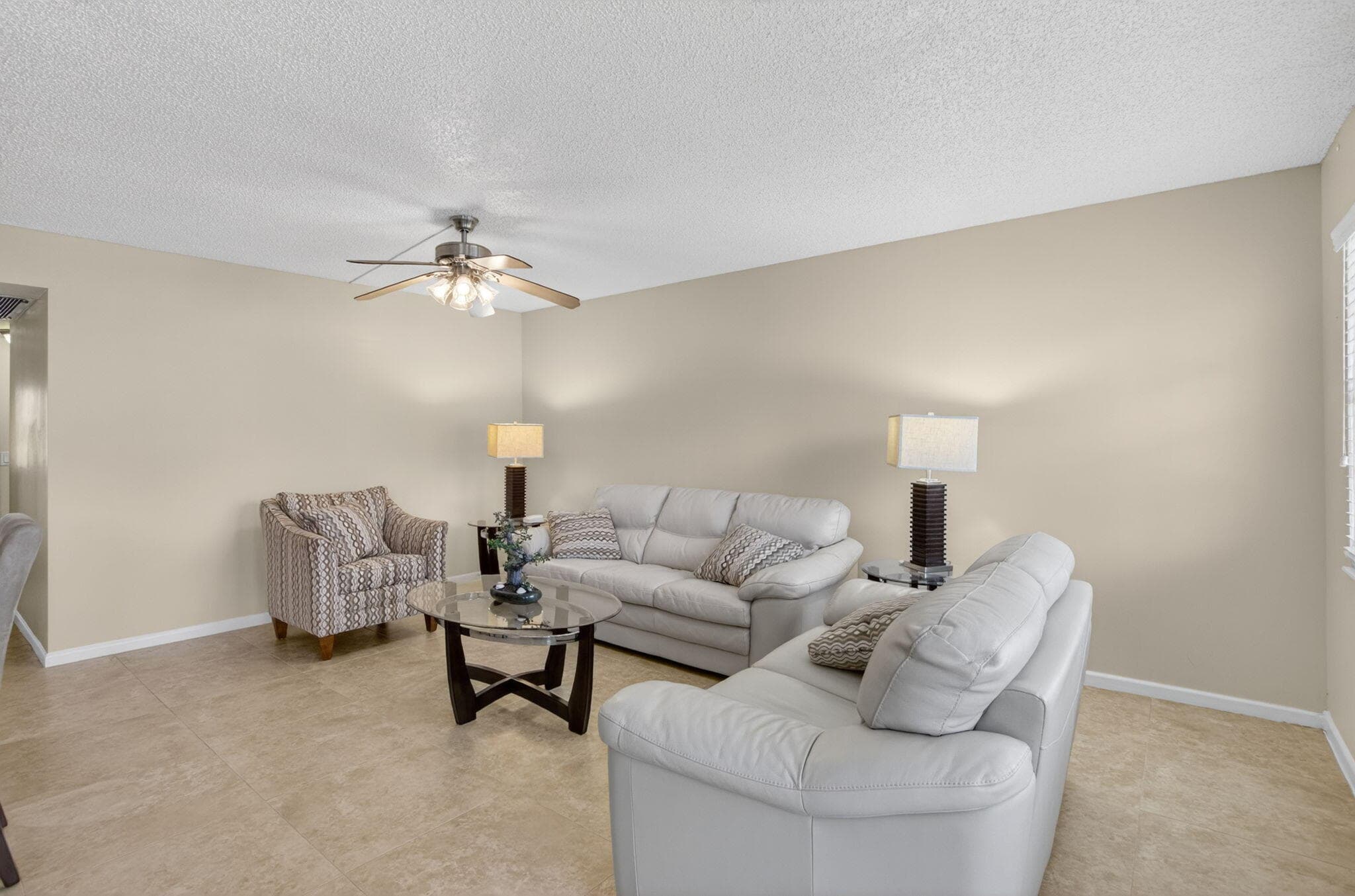 1027 Yarmouth Drive B, Boca Raton, FL 33434 — photo 12 of 102