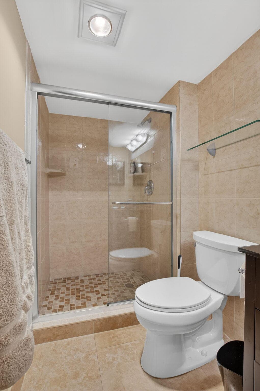 1027 Yarmouth Drive B, Boca Raton, FL 33434 — photo 28 of 102