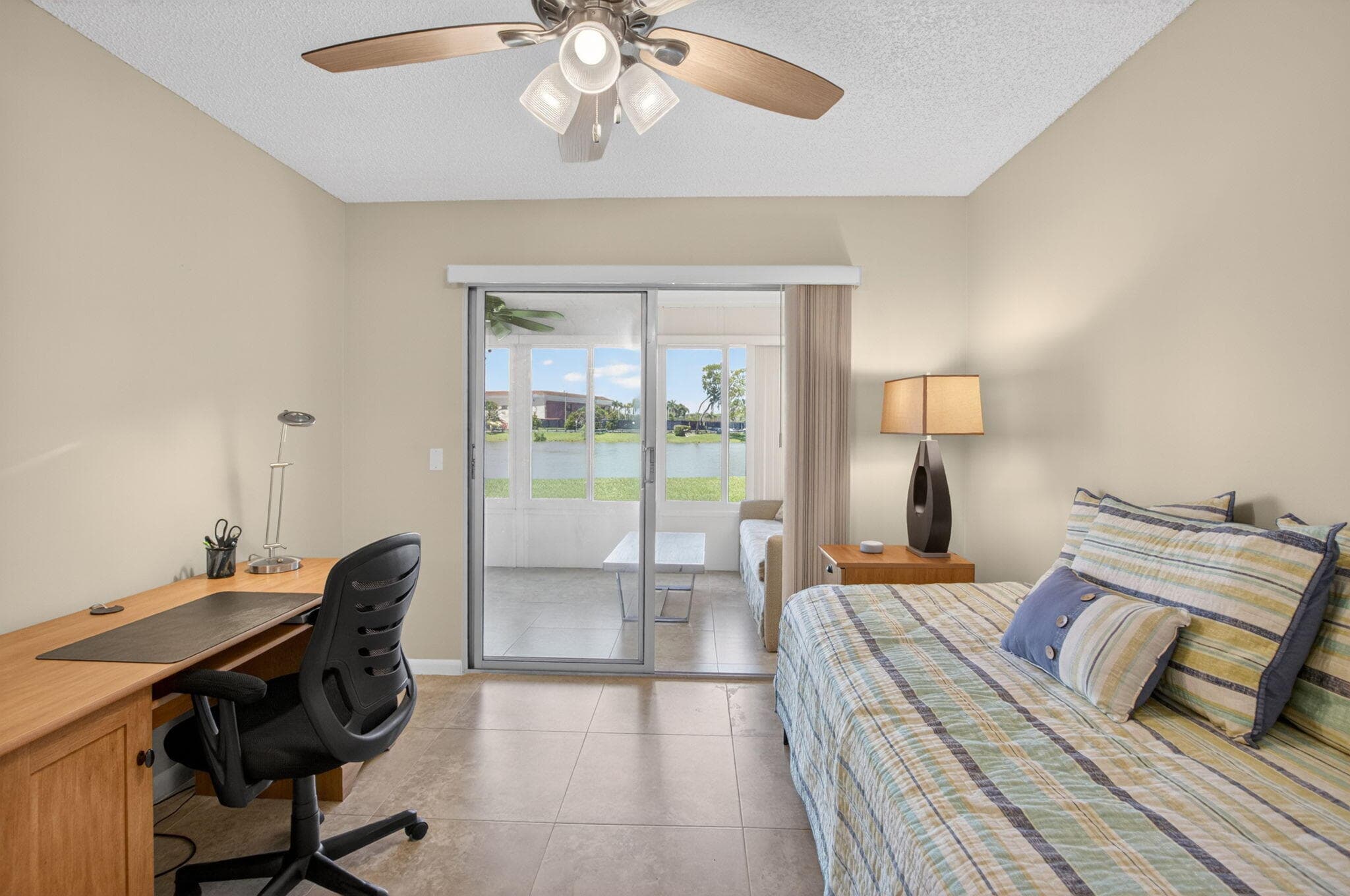 1027 Yarmouth Drive B, Boca Raton, FL 33434 — photo 24 of 102