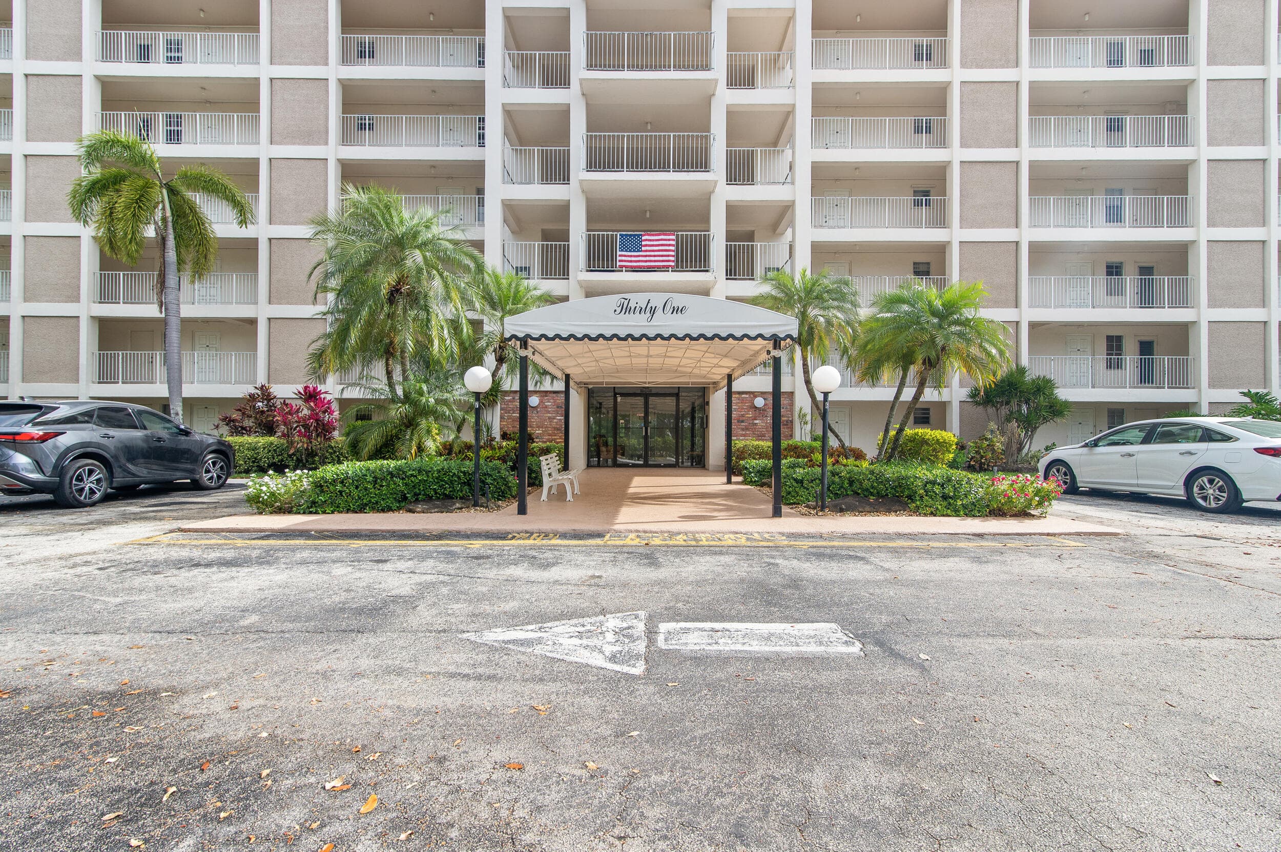2901 S Palm Aire Drive 501, Pompano Beach, FL 33069 — photo 1 of 27