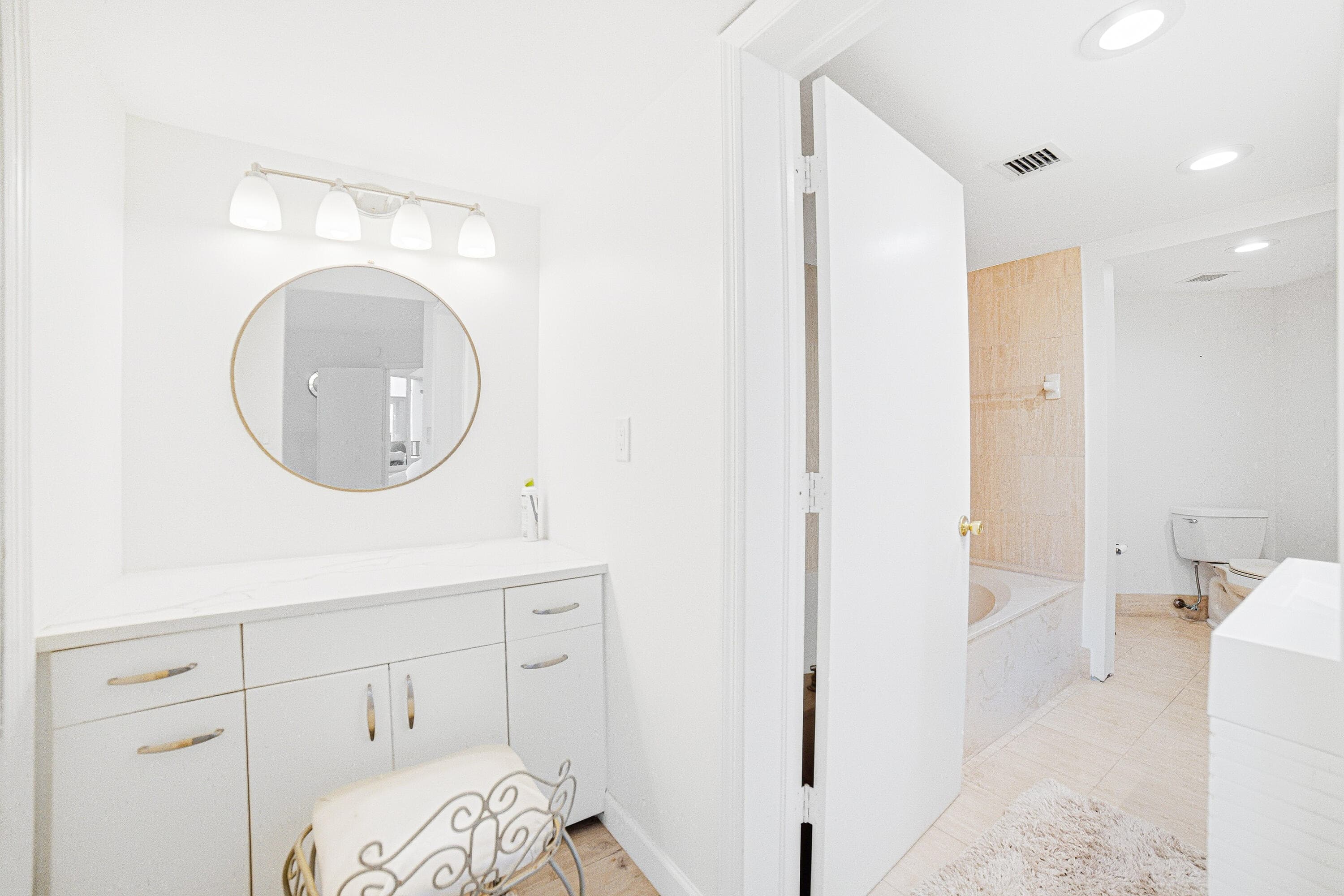 100 SE 5th Avenue 412, Boca Raton, FL 33432 — photo 26 of 51