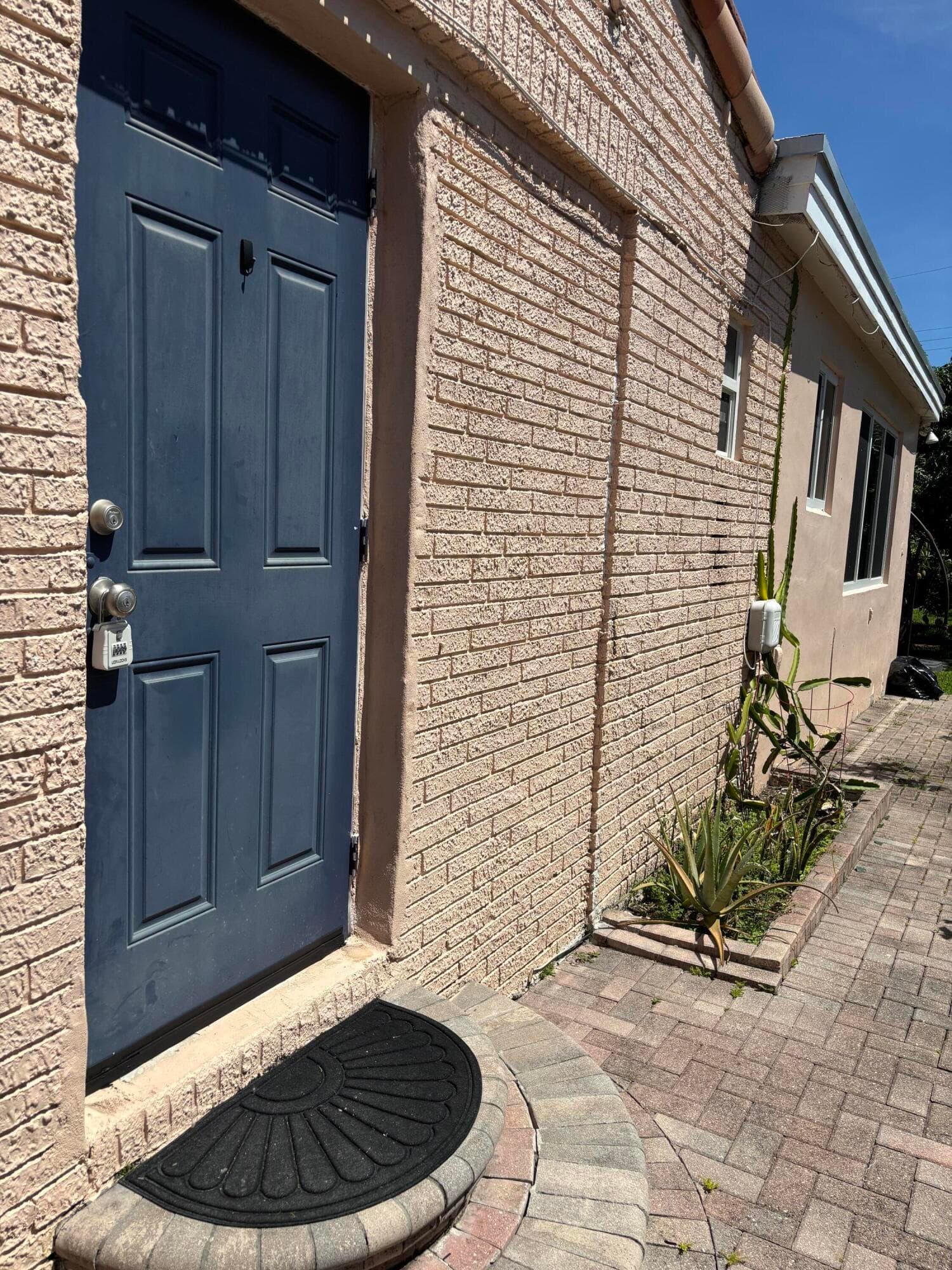 1418 Wiley Street, Hollywood, FL 33020 — photo 2 of 13