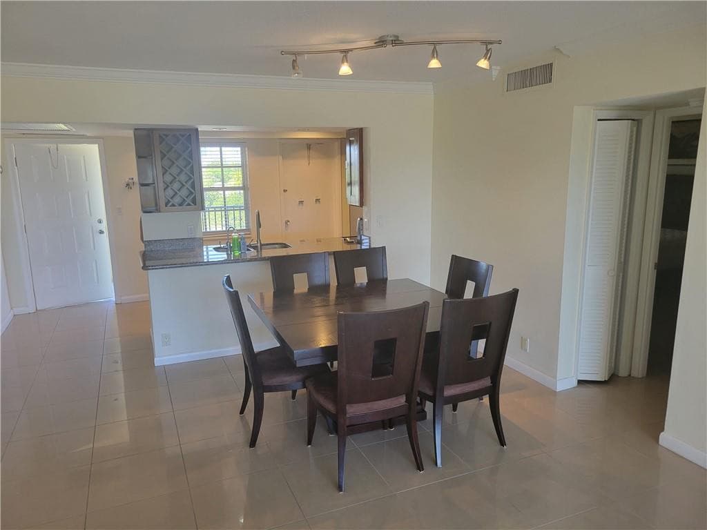 3050 N Palm Aire Drive 508, Pompano Beach, FL 33069 — photo 3 of 26