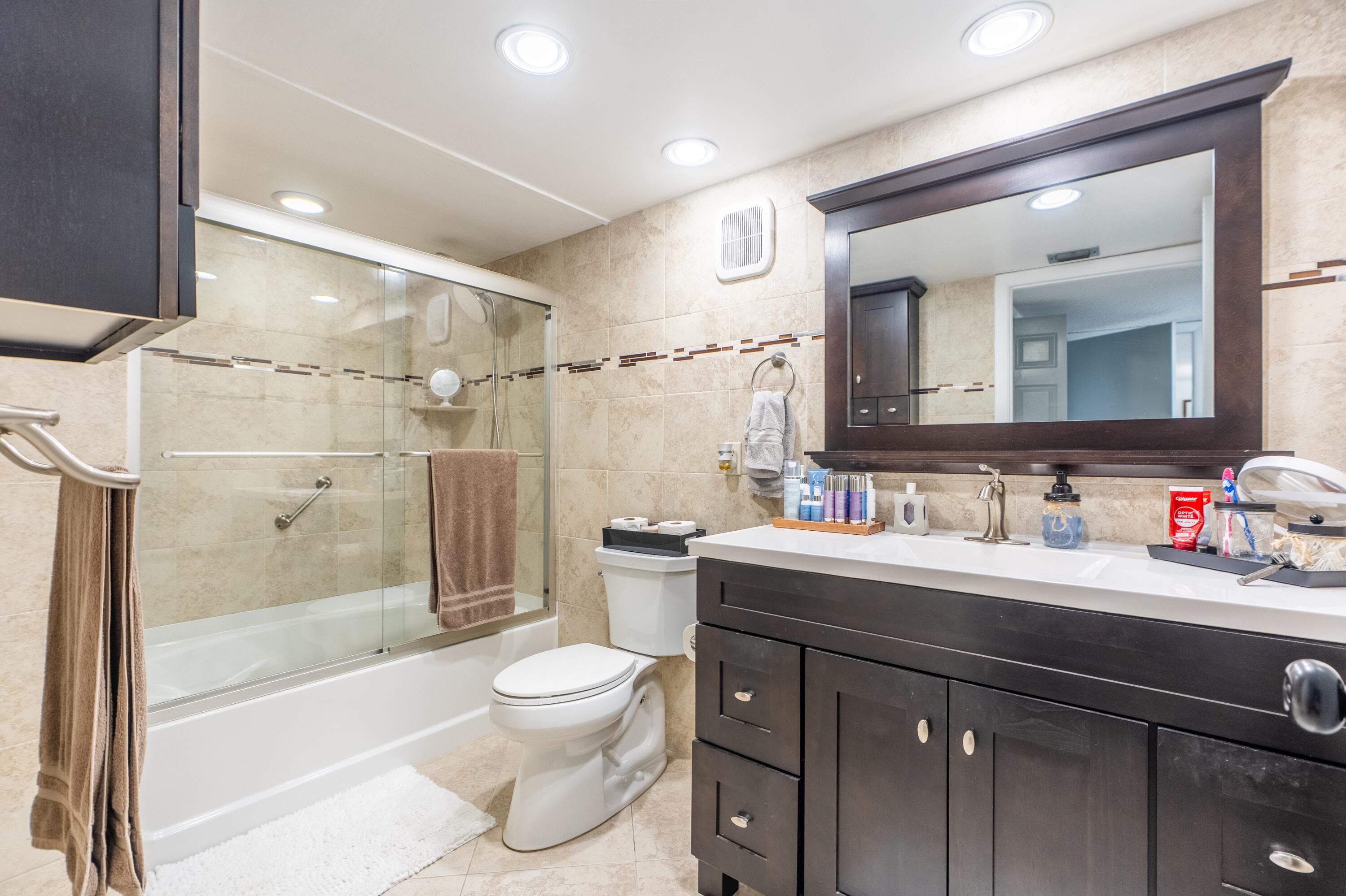 16401 Golf Club Road 113, Weston, FL 33326 — photo 8 of 65