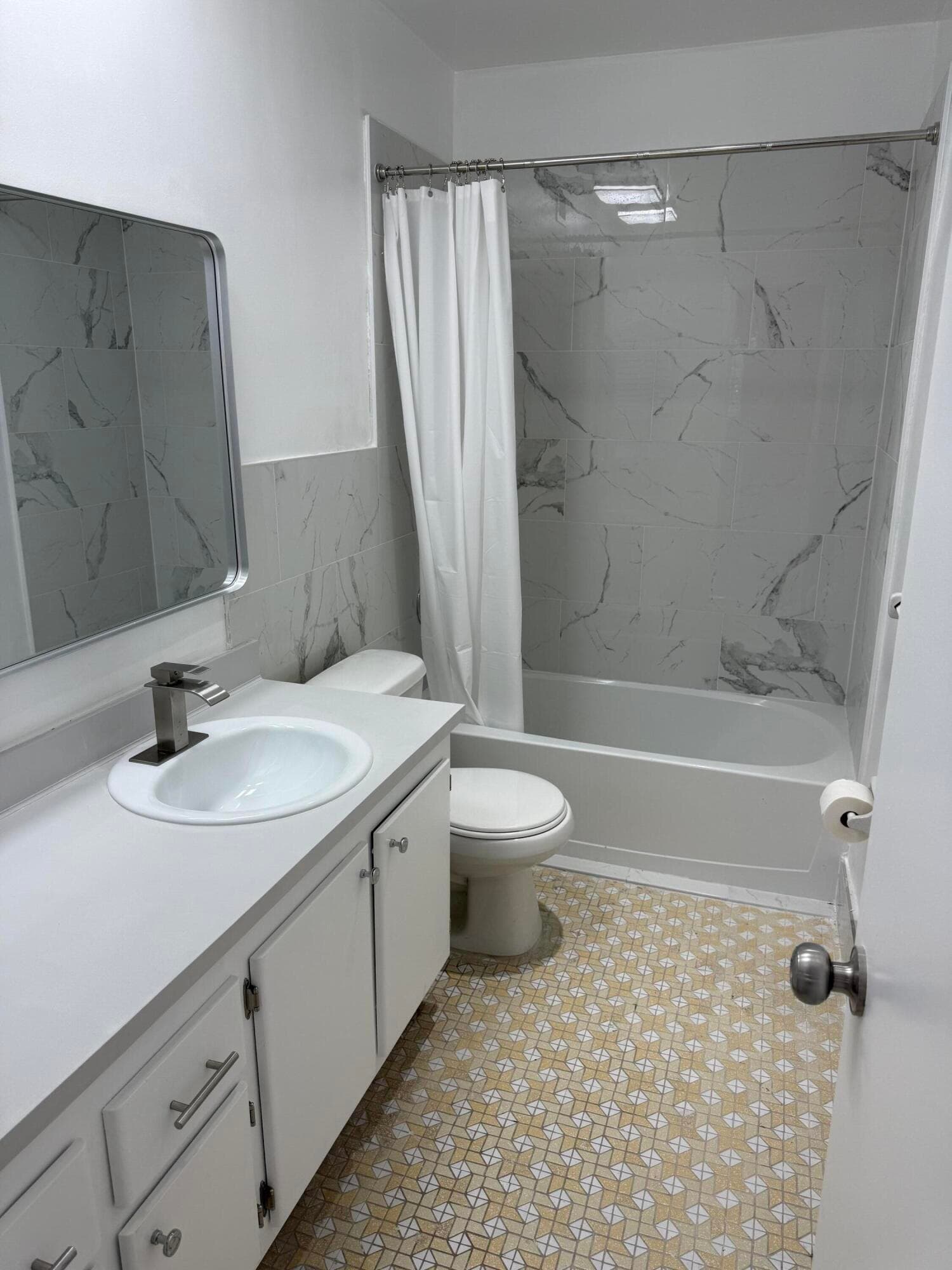 1400 NE 55th Street 206, Fort Lauderdale, FL 33334 — photo 17 of 24
