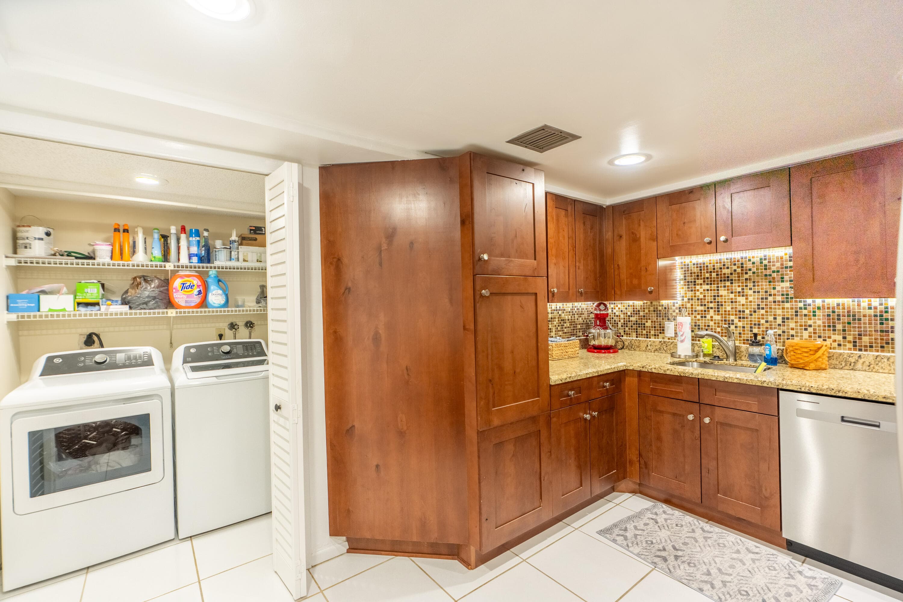 16401 Golf Club Road 113, Weston, FL 33326 — photo 12 of 65