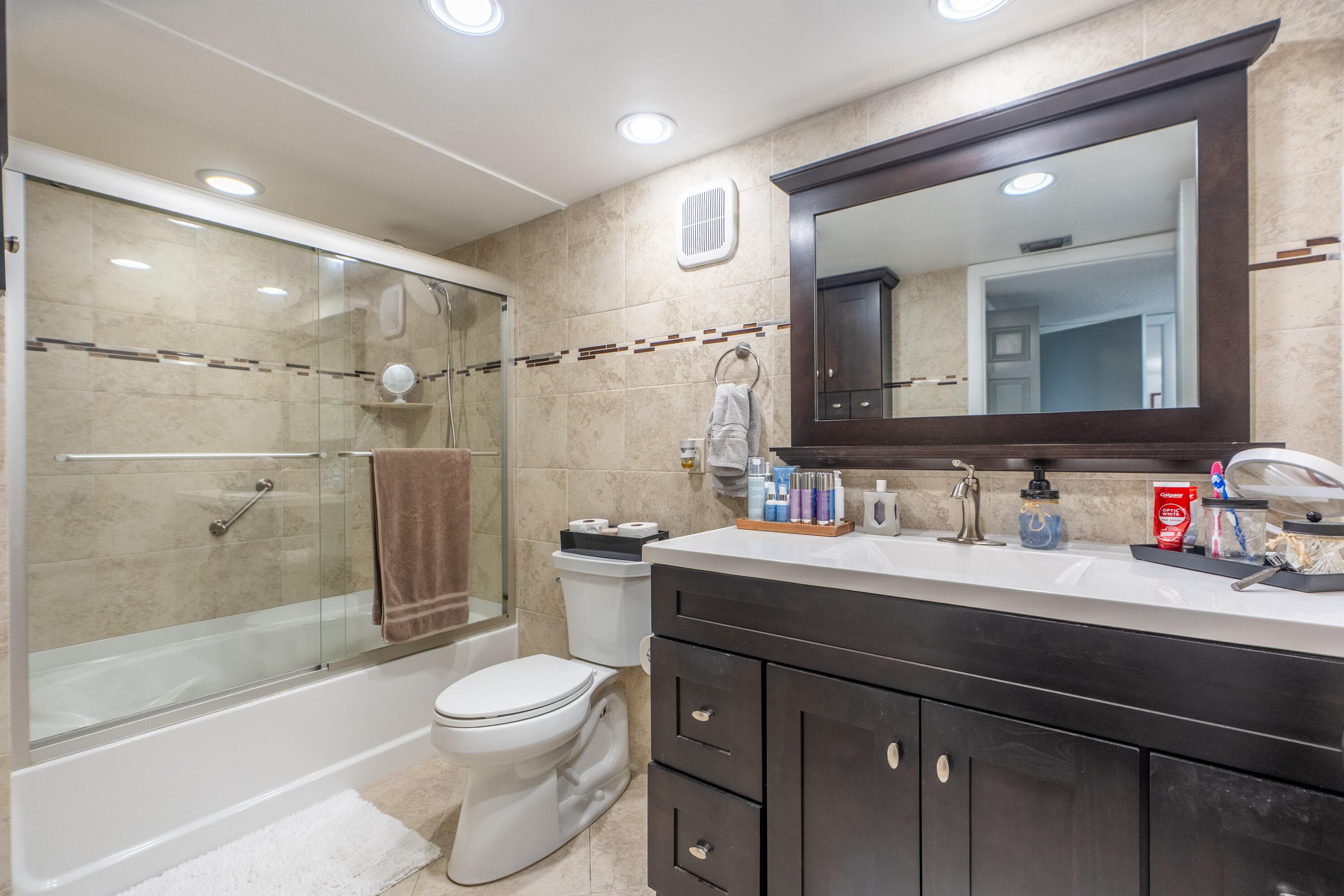 16401 Golf Club Road 113, Weston, FL 33326 — photo 22 of 65