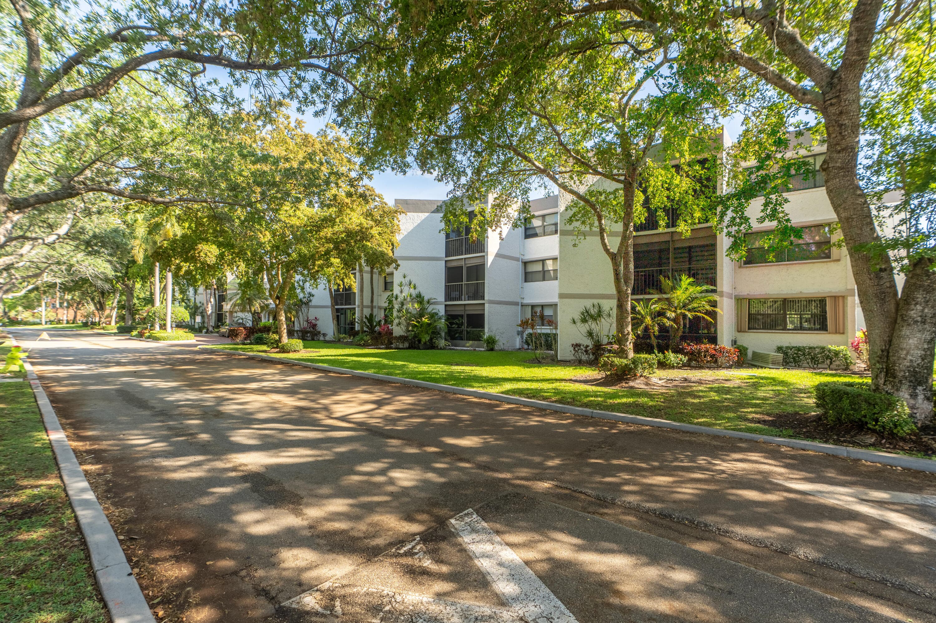 16401 Golf Club Road 113, Weston, FL 33326 — photo 49 of 65