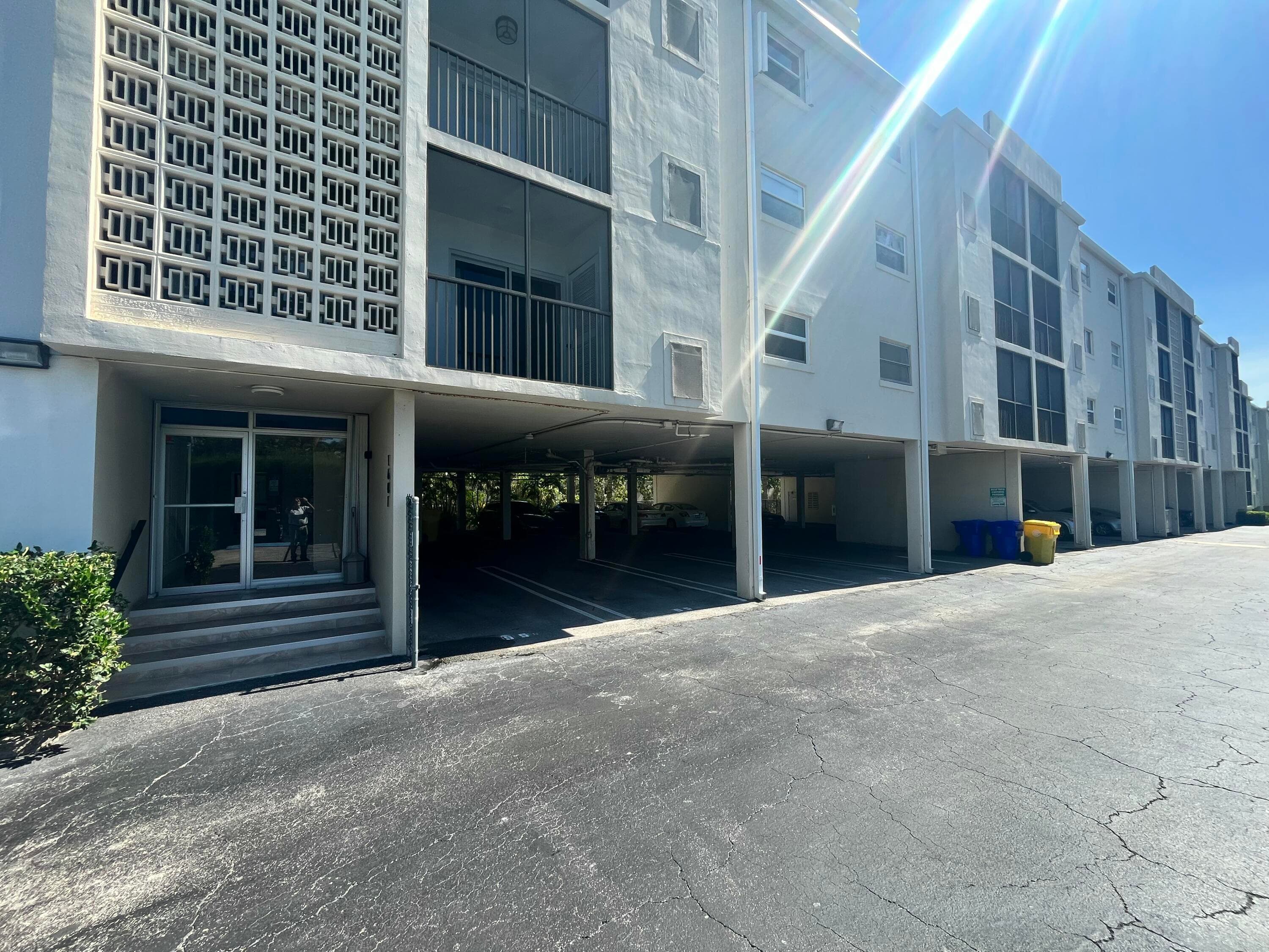 1601 S Flagler Drive 303O, West Palm Beach, FL 33401 — photo 36 of 37