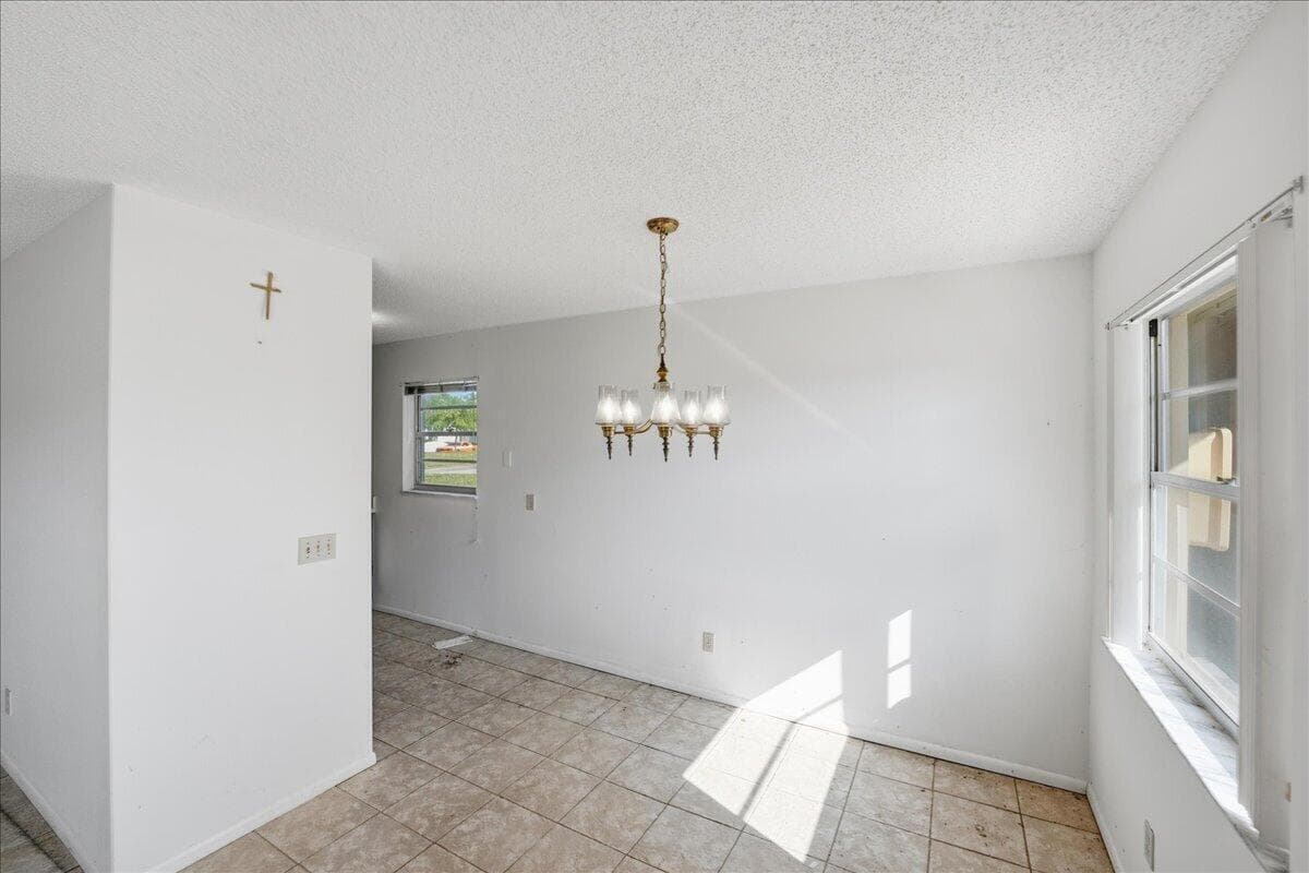 28 Lake Vista Trail 105, Port St. Lucie, FL 34952 — photo 5 of 26