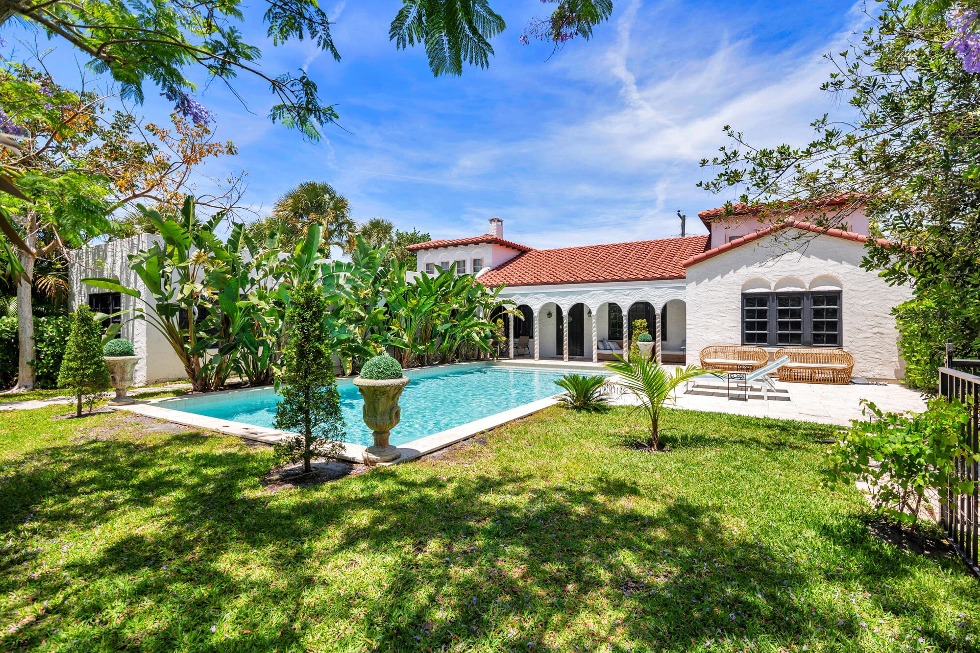333 Murray Road, West Palm Beach, FL 33405 — photo 1 of 32