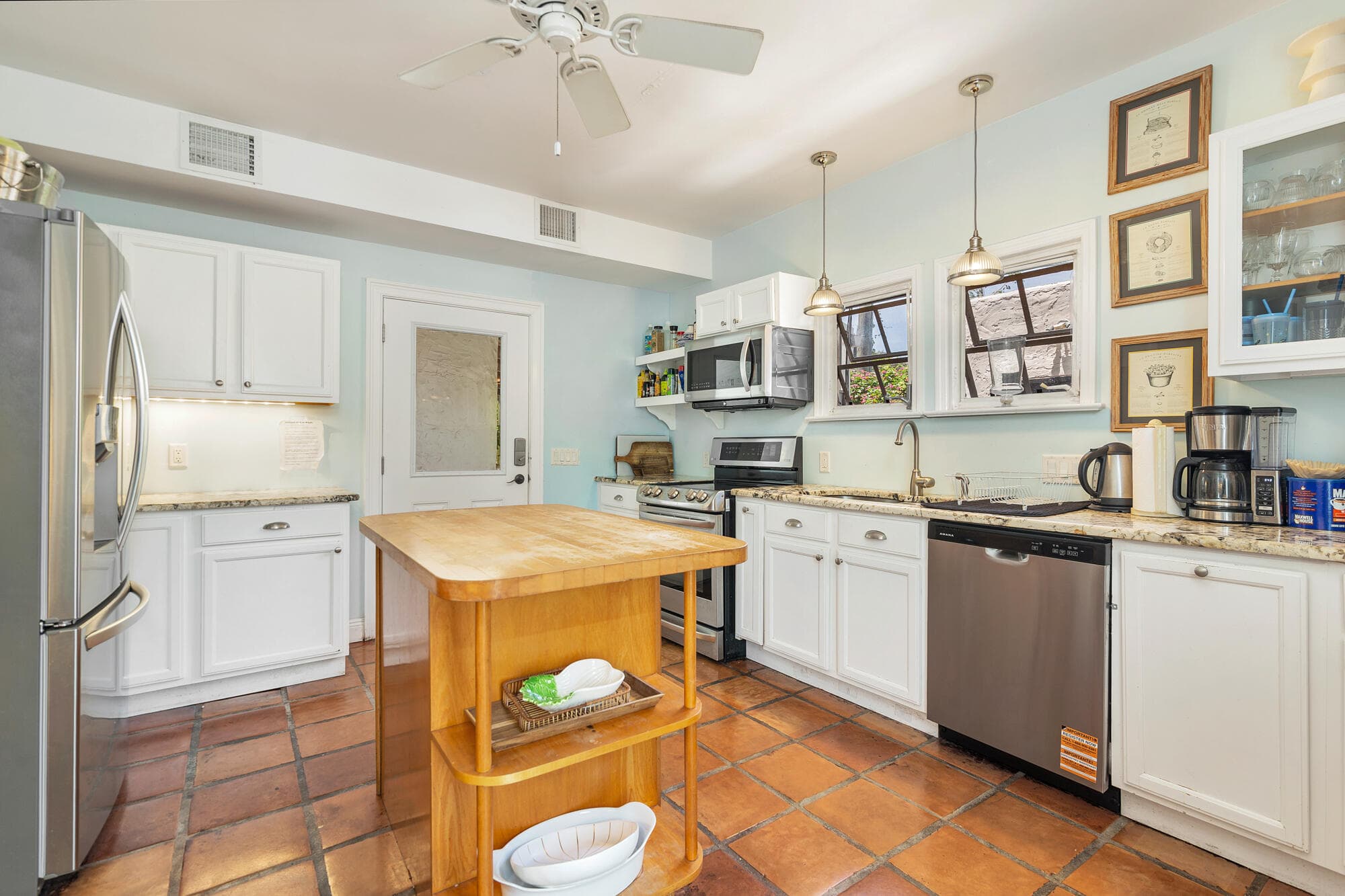 333 Murray Road, West Palm Beach, FL 33405 — photo 13 of 32