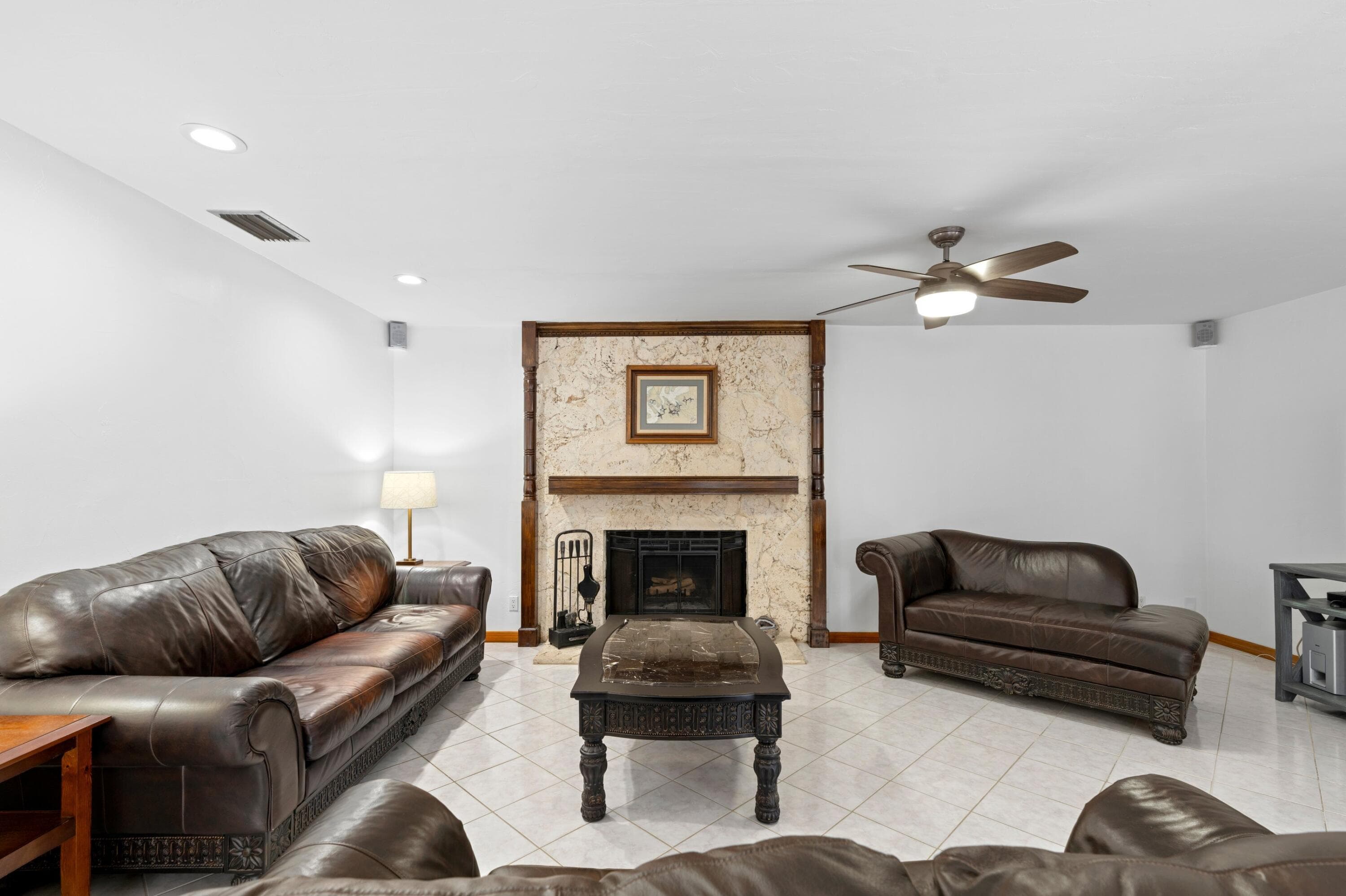9601 NW 36th Manor, Coral Springs, FL 33065 — photo 10 of 35