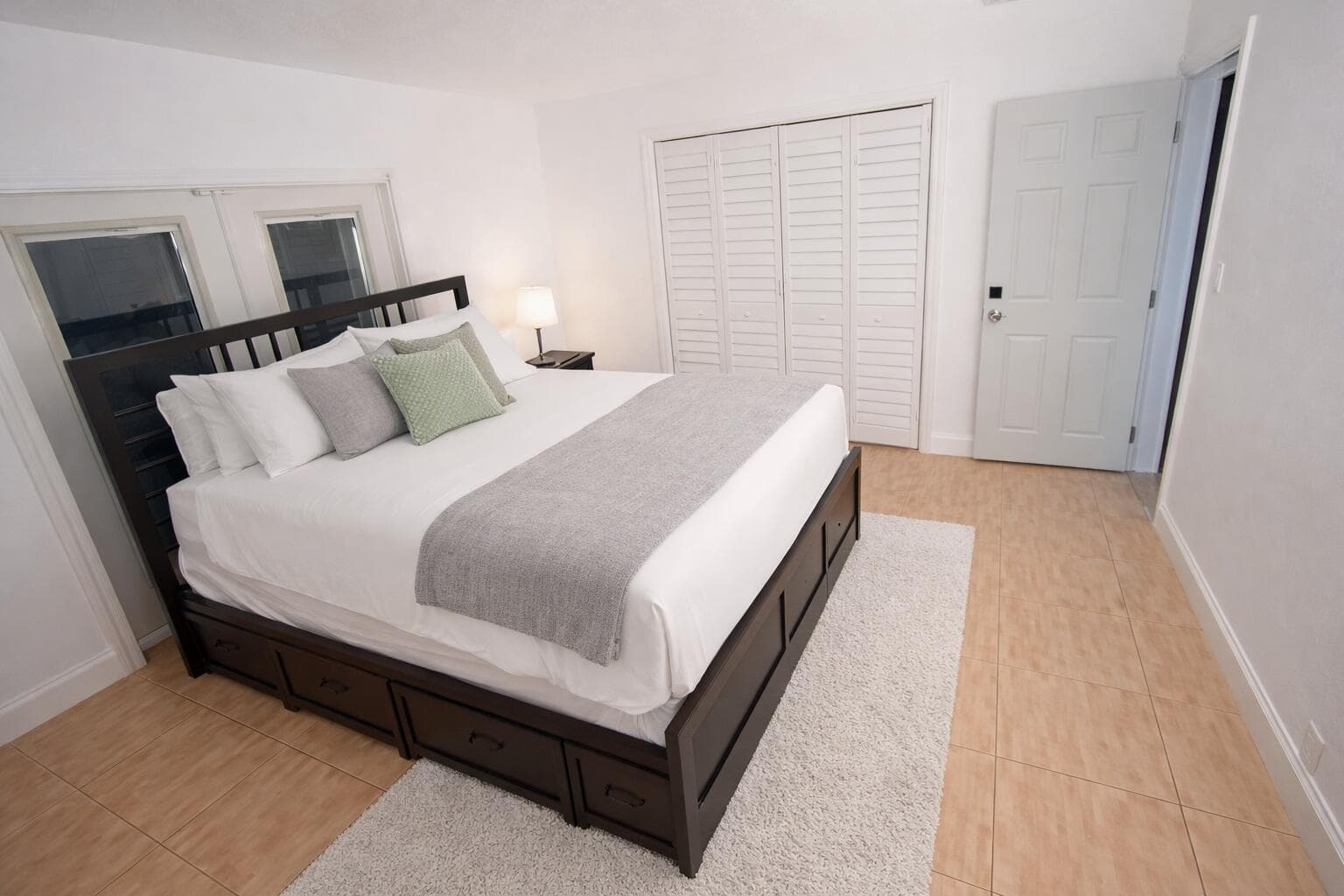 629 Selkirk Street, West Palm Beach, FL 33405 — photo 15 of 29
