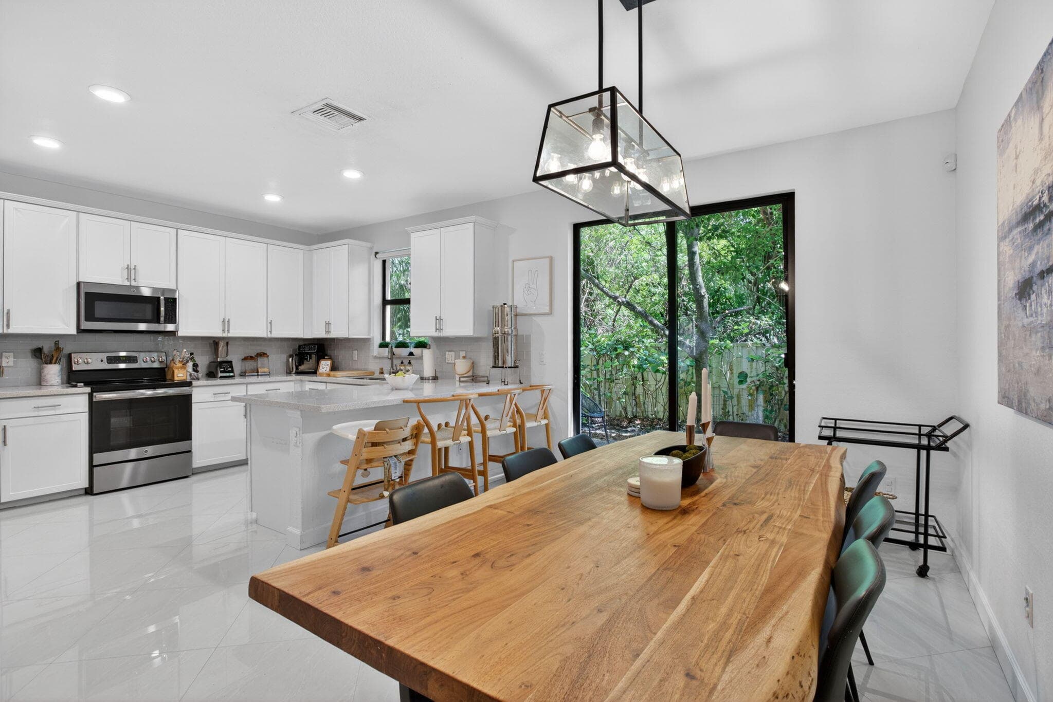 4012 Devenshire Court, Coconut Creek, FL 33073 — photo 11 of 35