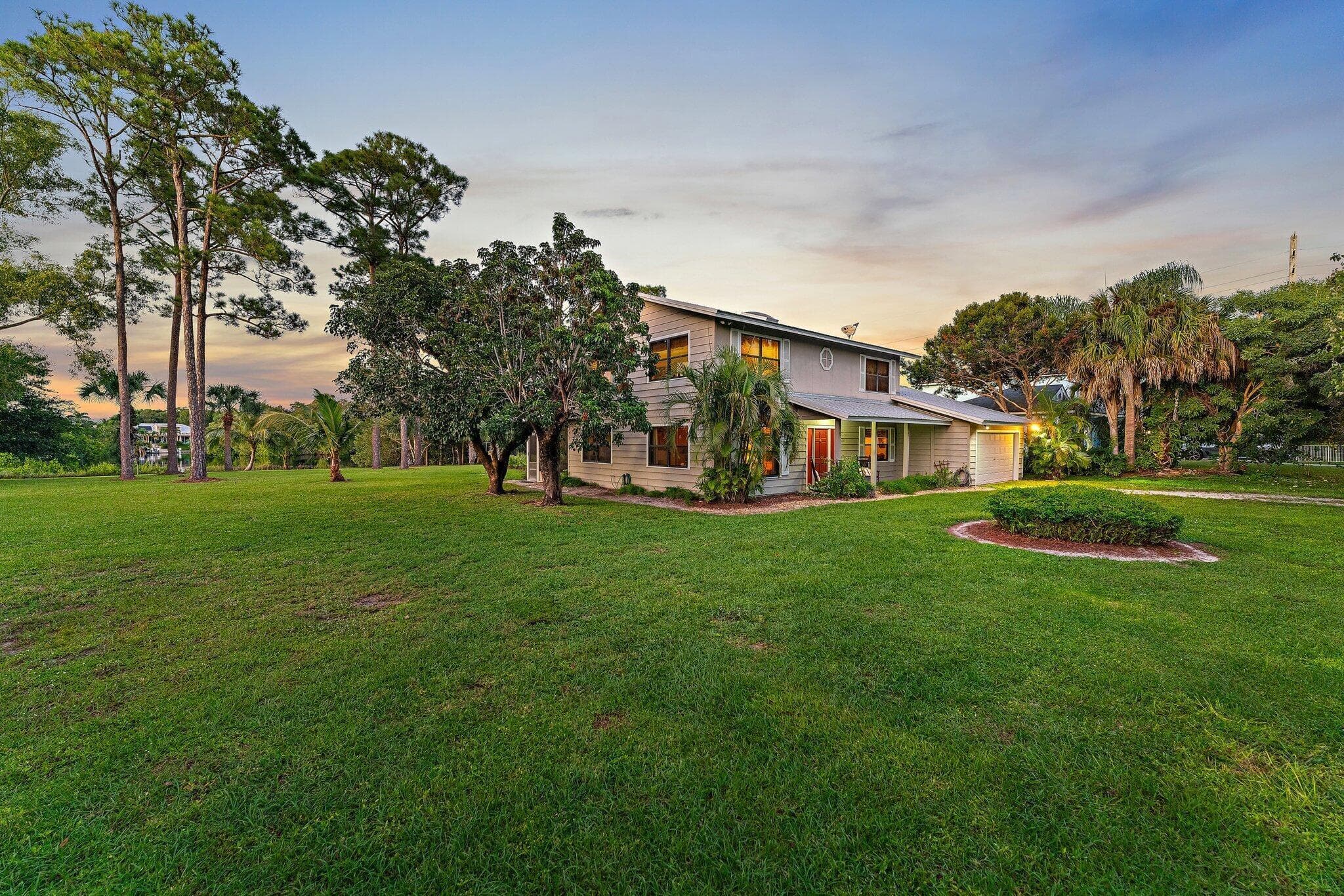 6035 N 180th St Street N, Jupiter, FL 33458 — photo 5 of 46