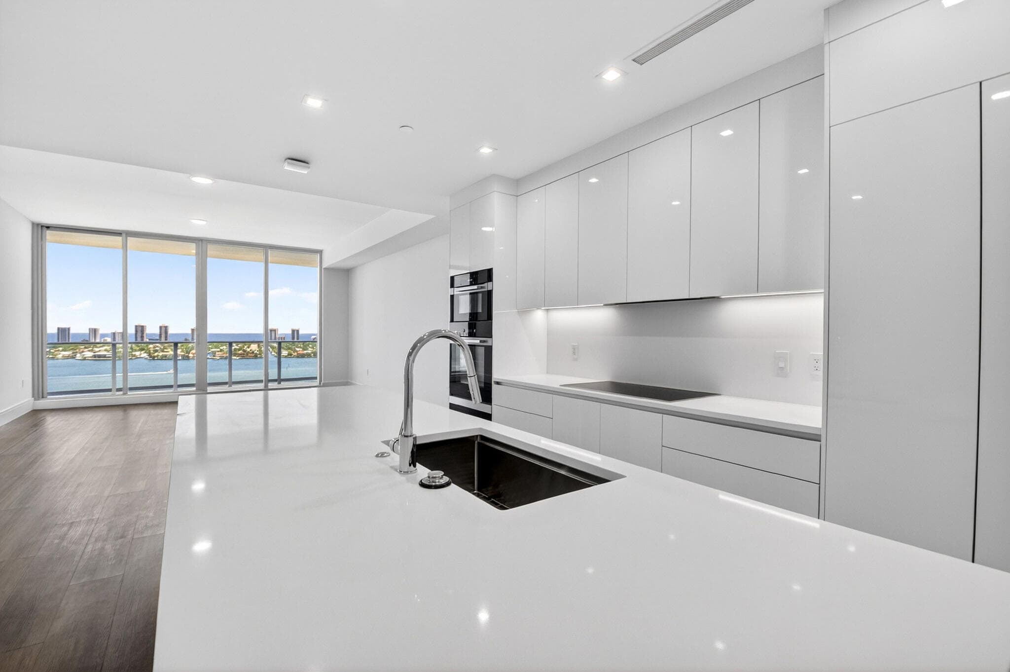 220 Lake Shore Drive 1808, Lake Park, FL 33403 — photo 7 of 84