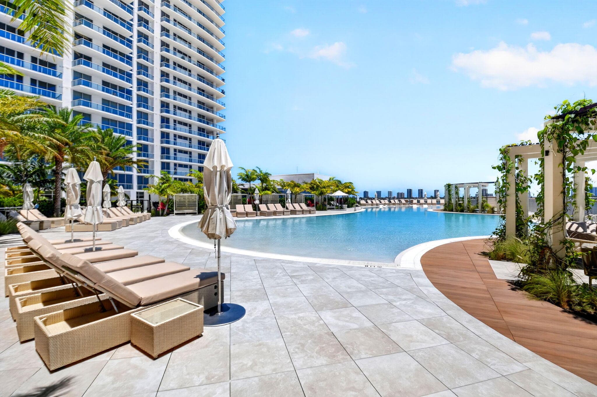 220 Lake Shore Drive 1808, Lake Park, FL 33403 — photo 48 of 84