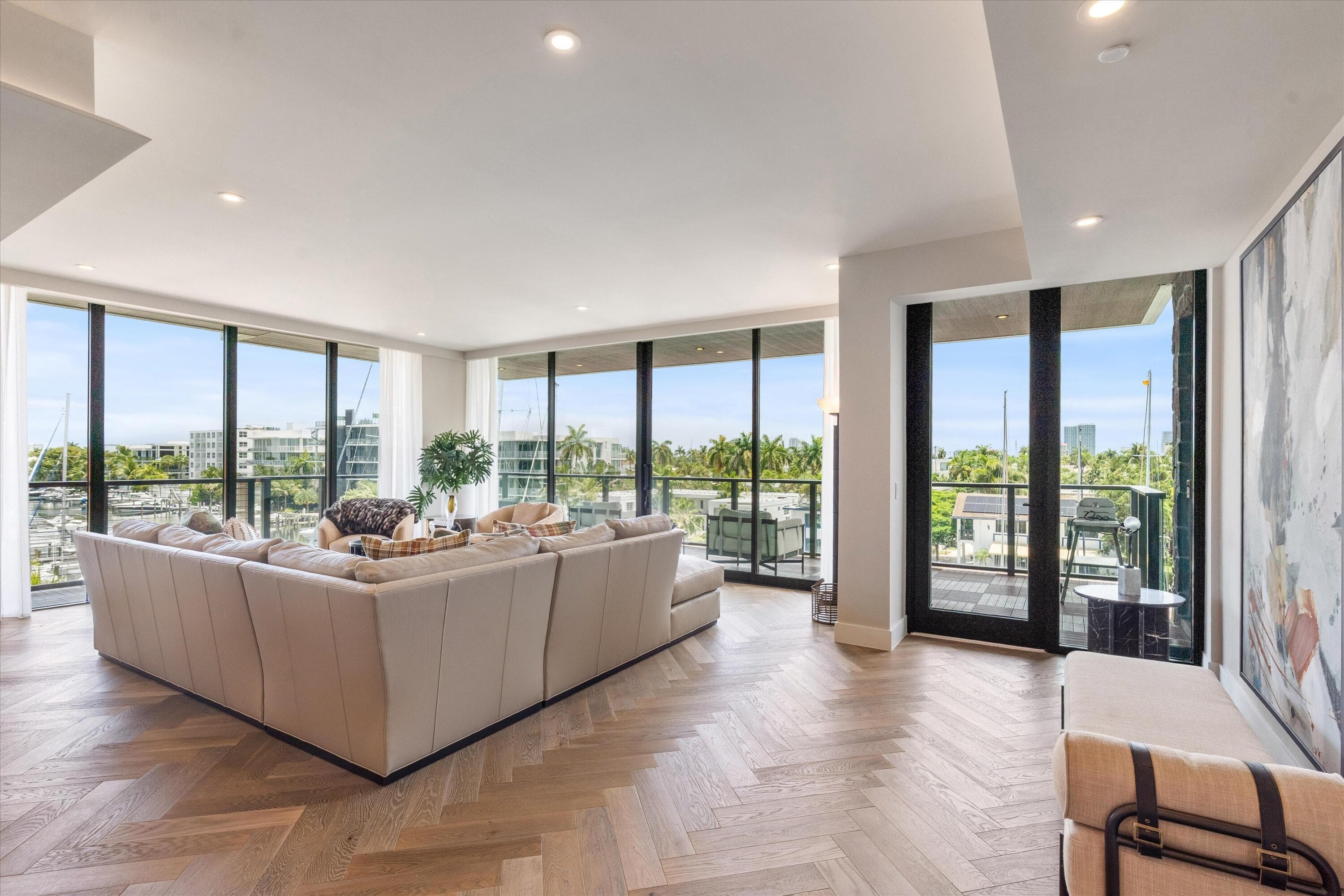 124 Hendricks Isle Ph401, Fort Lauderdale, FL 33301 — photo 4 of 76