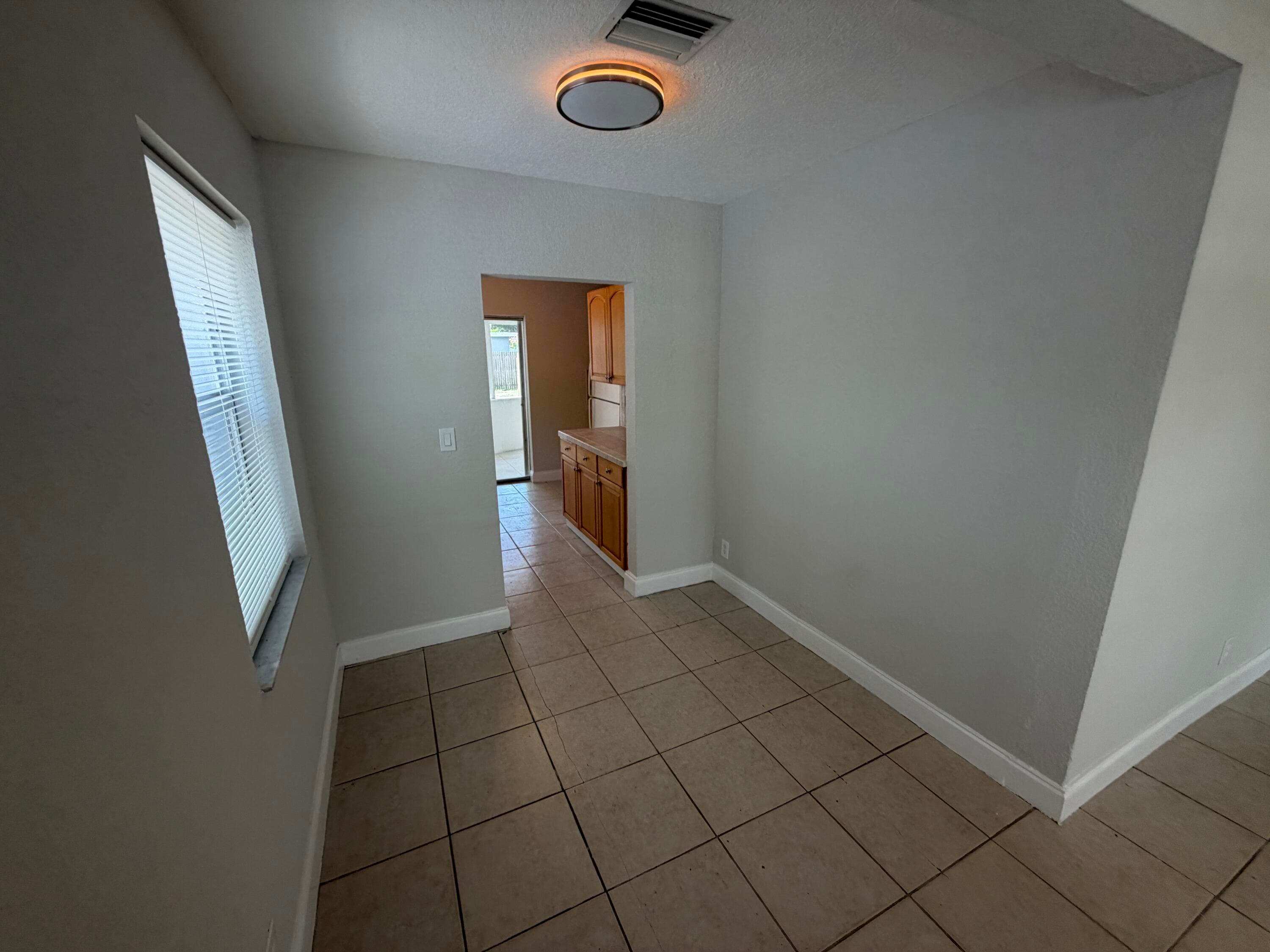 1508 NW 1st Avenue, Fort Lauderdale, FL 33311 — photo 6 of 25