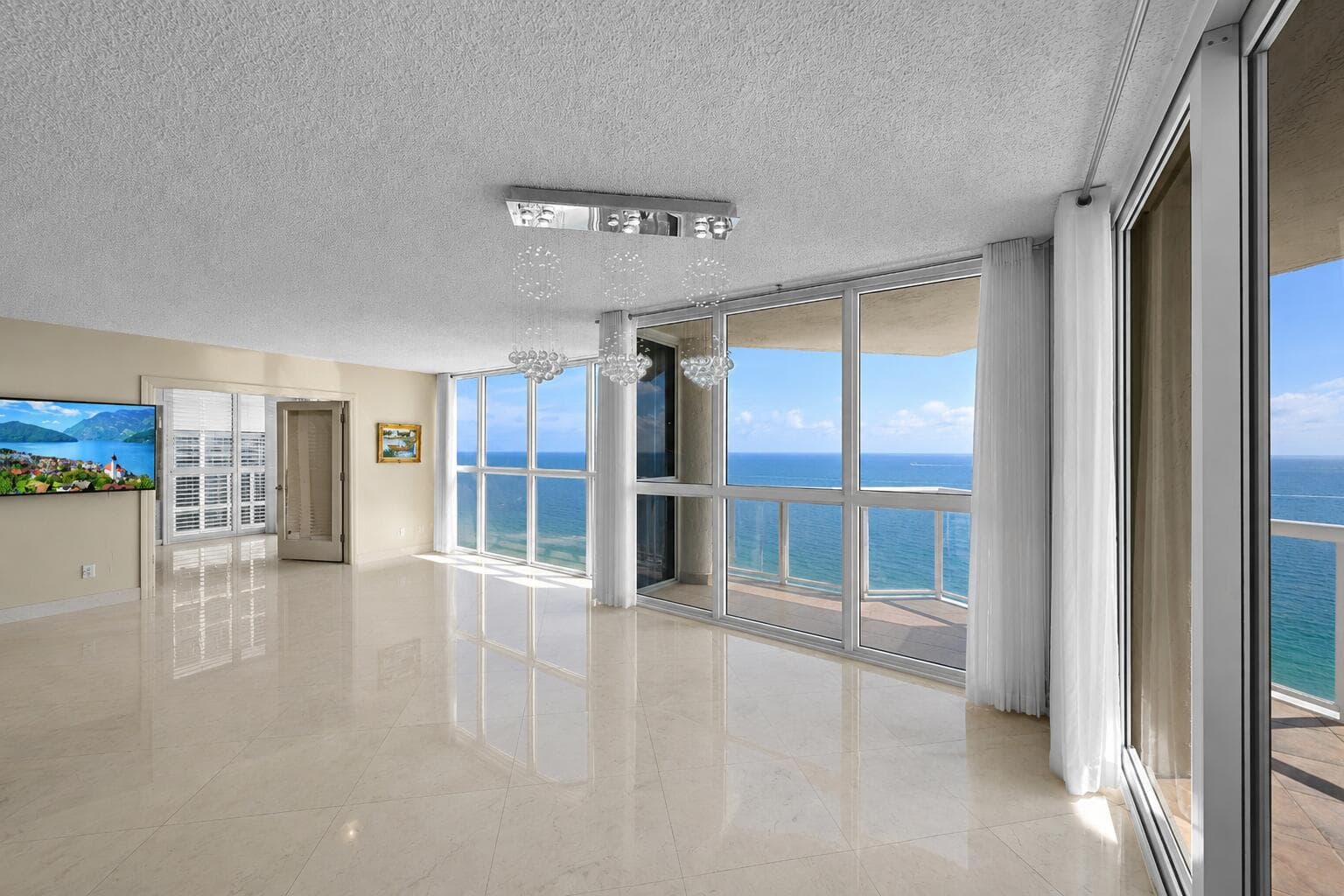 16425 Collins Avenue 2011, Sunny Isles Beach, FL 33160 — photo 13 of 53