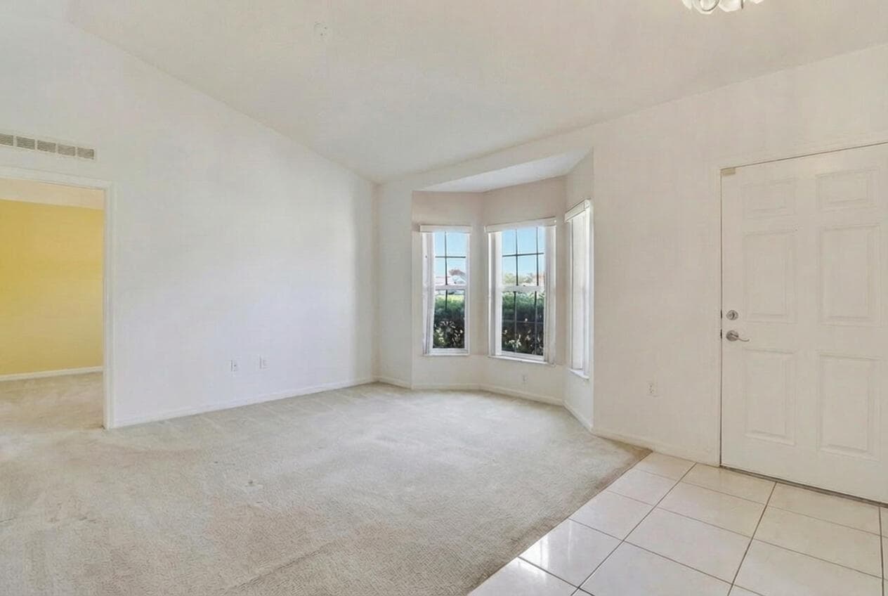 702 SE Lighthouse Avenue SE, Port St. Lucie, FL 34983 — photo 40 of 46