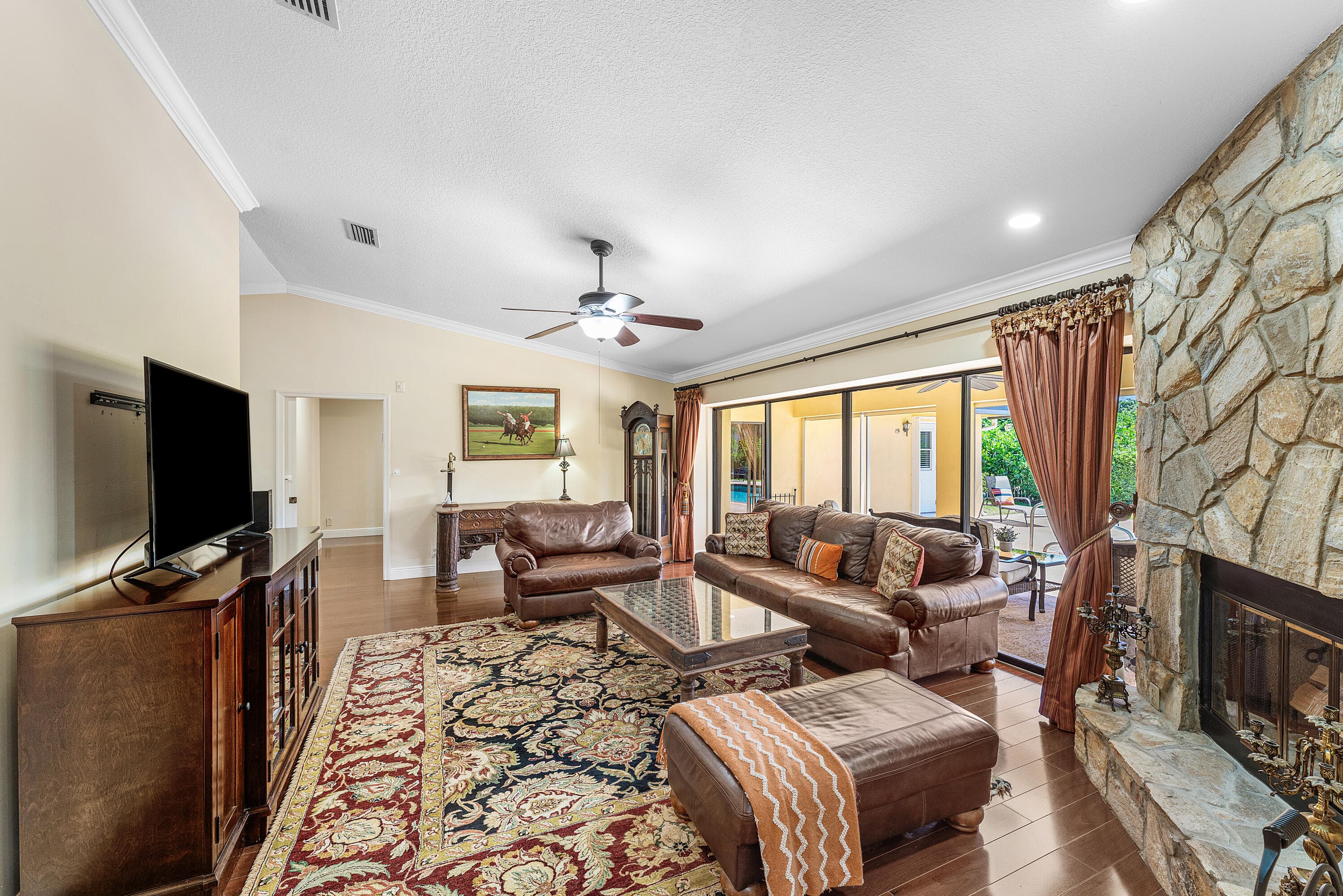 2099 Greenview Cove Drive, Wellington, FL 33414 — photo 14 of 57
