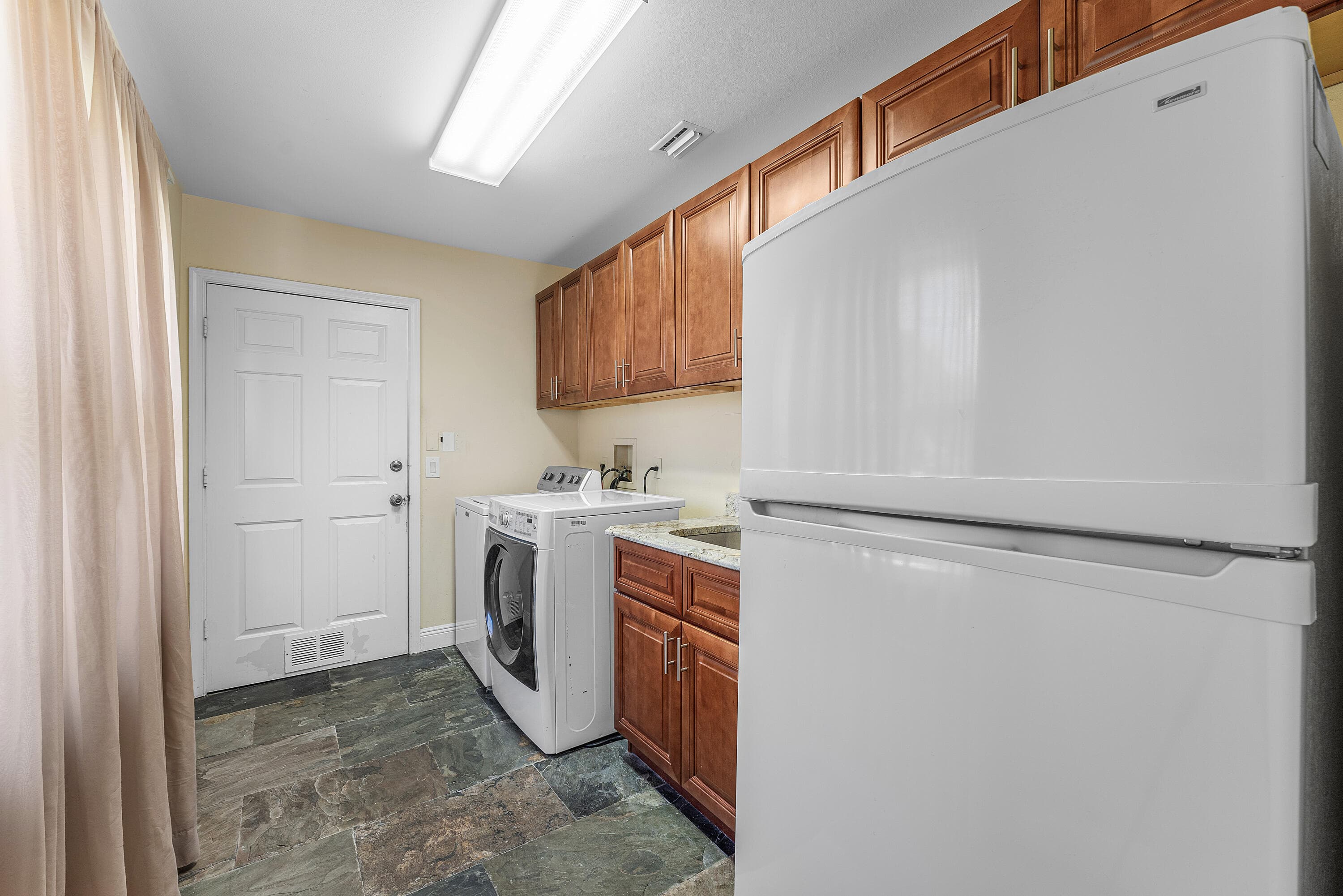 2099 Greenview Cove Drive, Wellington, FL 33414 — photo 23 of 57