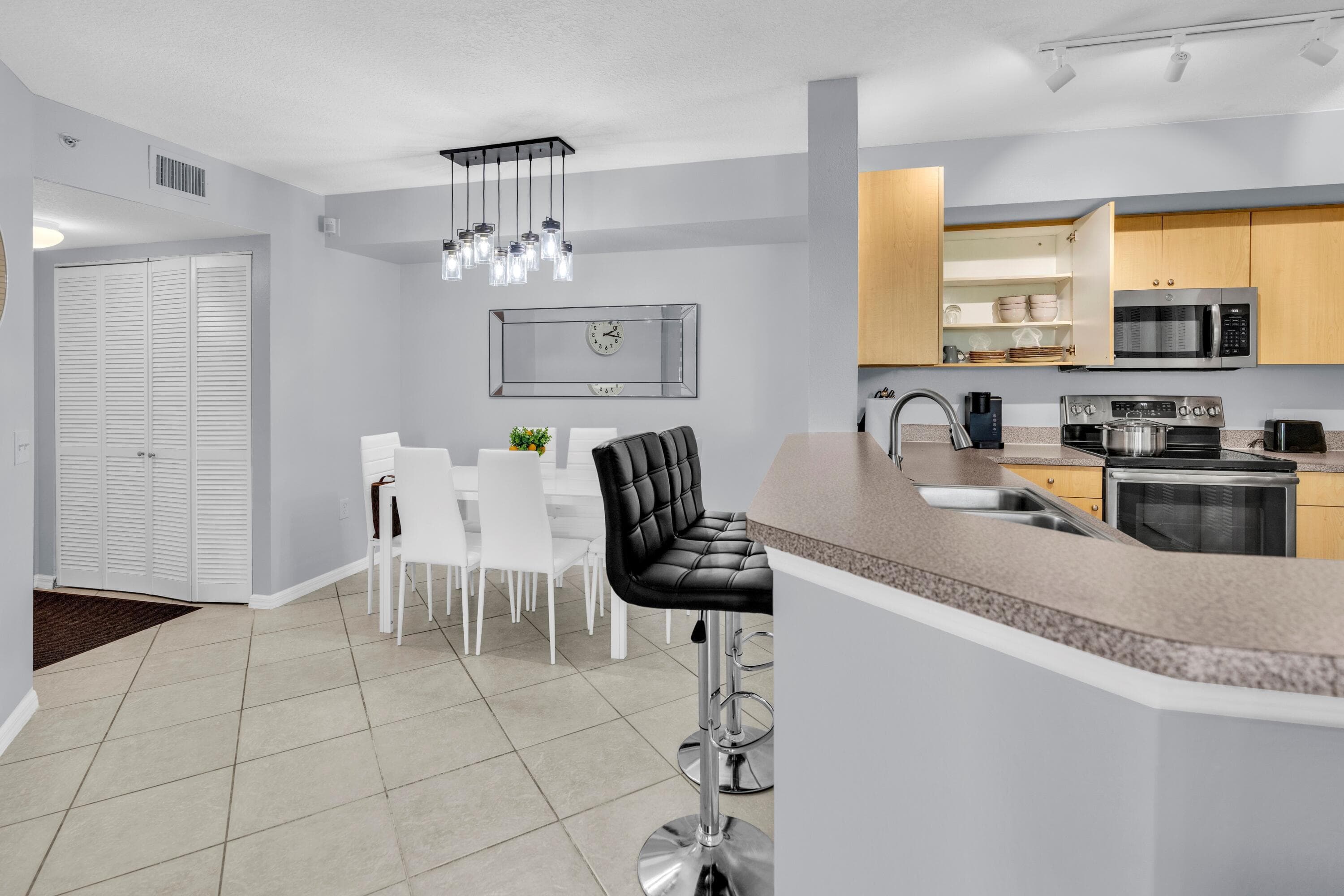 214 Villa Circle 214, Boynton Beach, FL 33435 — photo 17 of 40