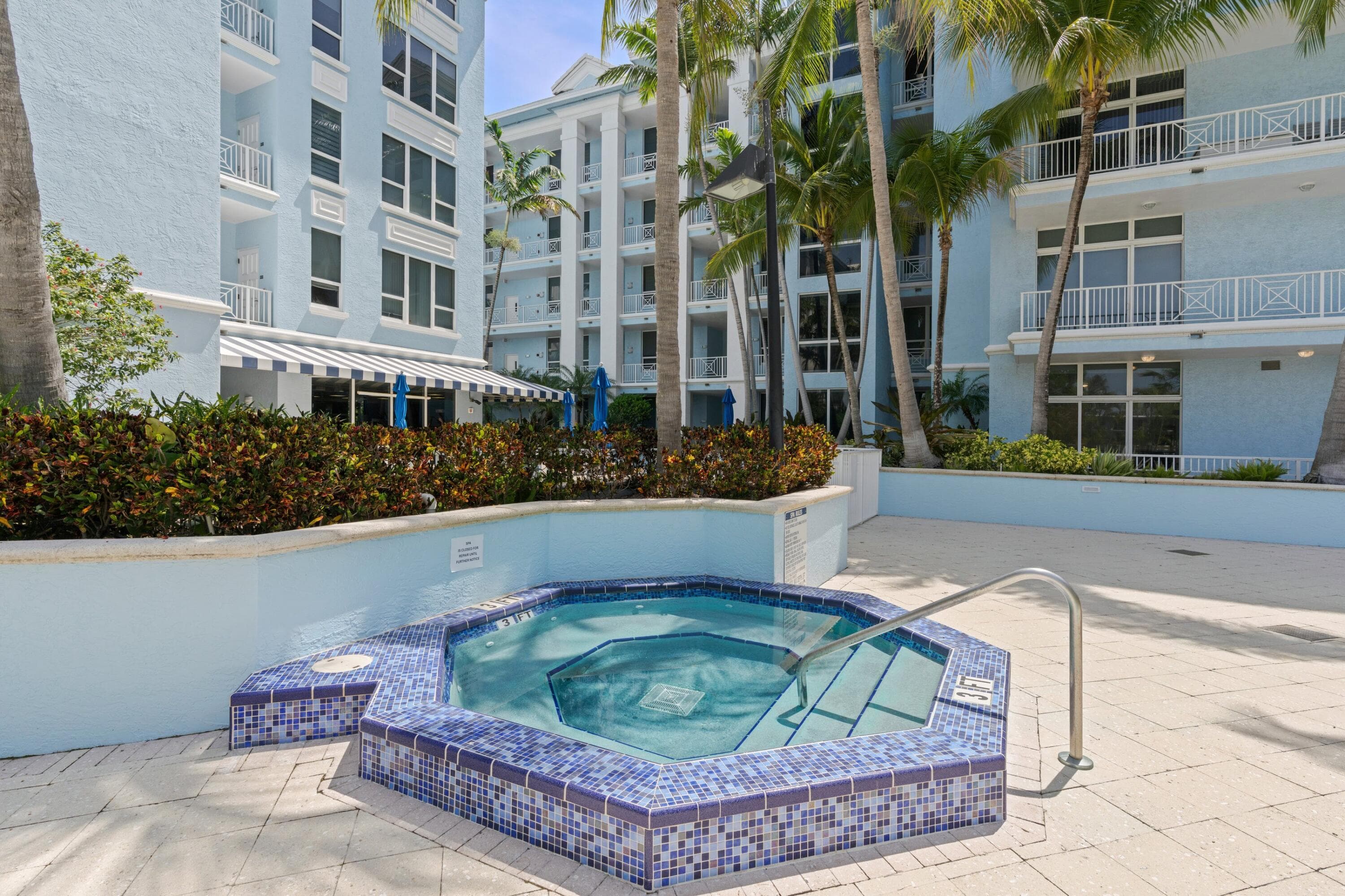 701 SE 21st Avenue 109, Deerfield Beach, FL 33441 — photo 31 of 47
