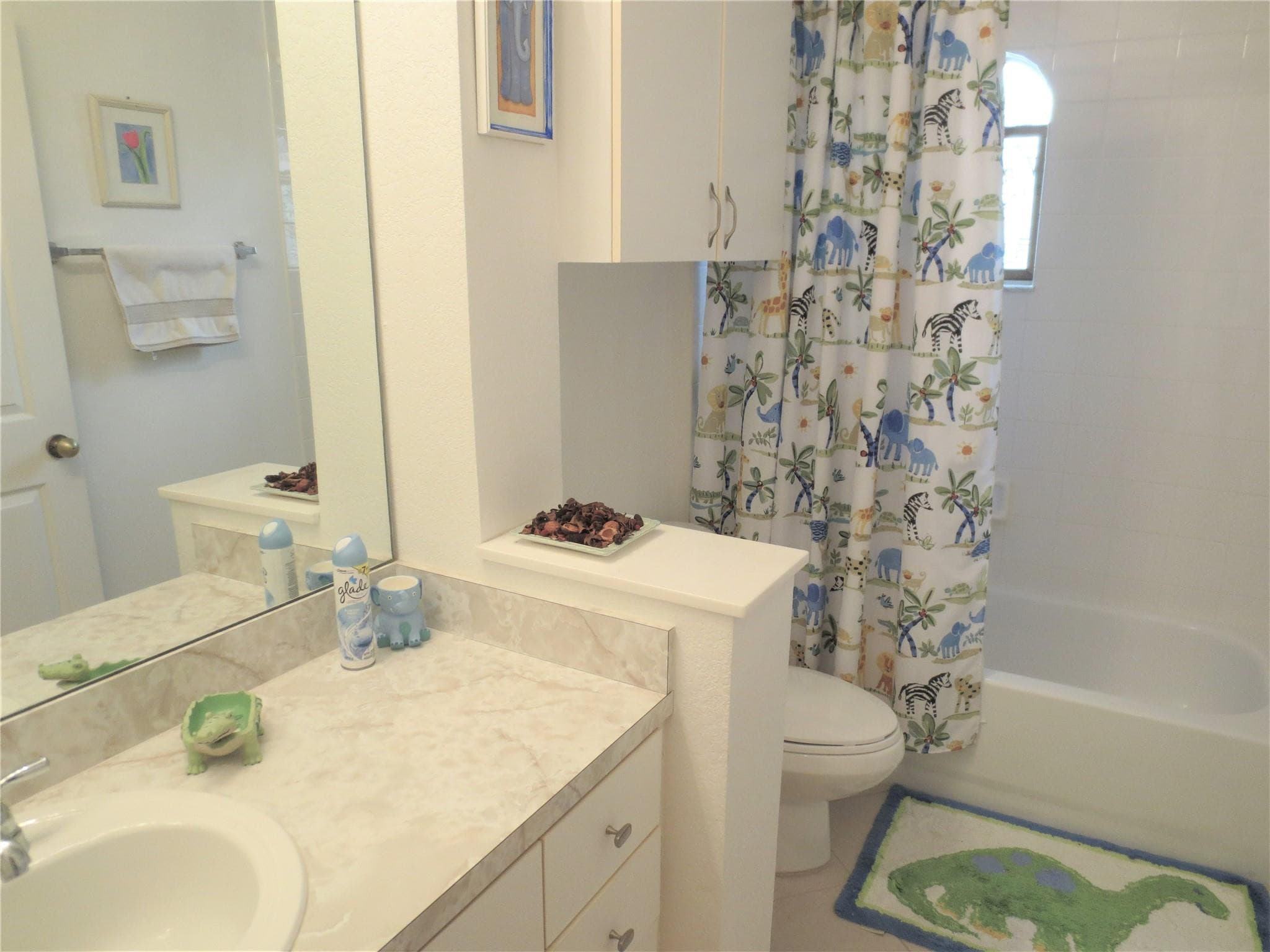 1900 Oceanwalk Lane 117, Lauderdale-By-The-Sea, FL 33062 — photo 19 of 34