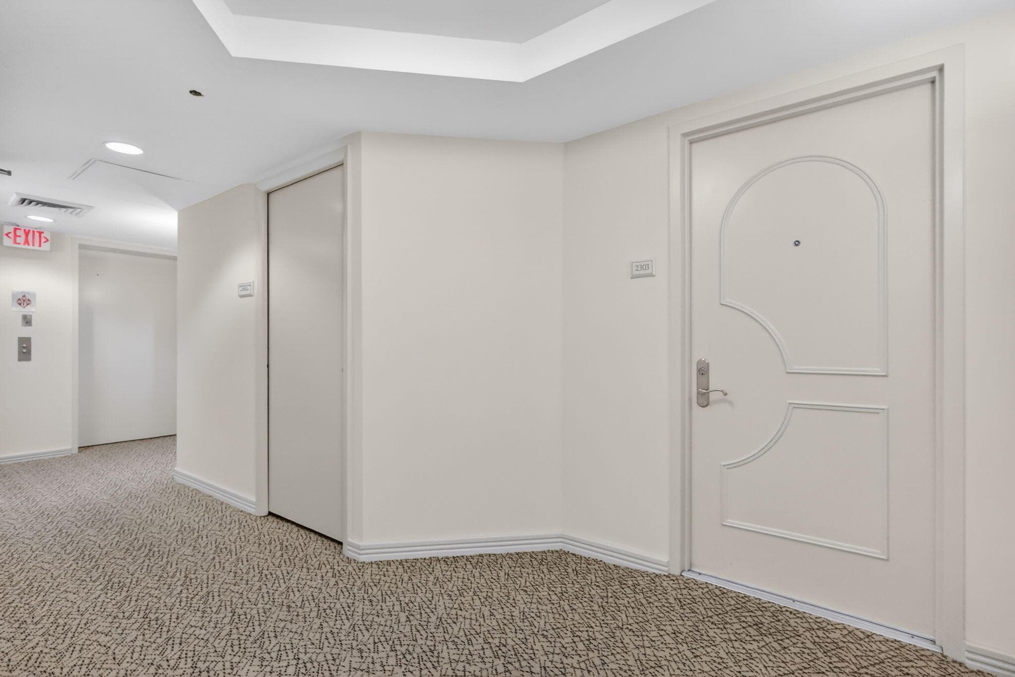 18911 Collins Avenue 2303, Sunny Isles Beach, FL 33160 — photo 4 of 21