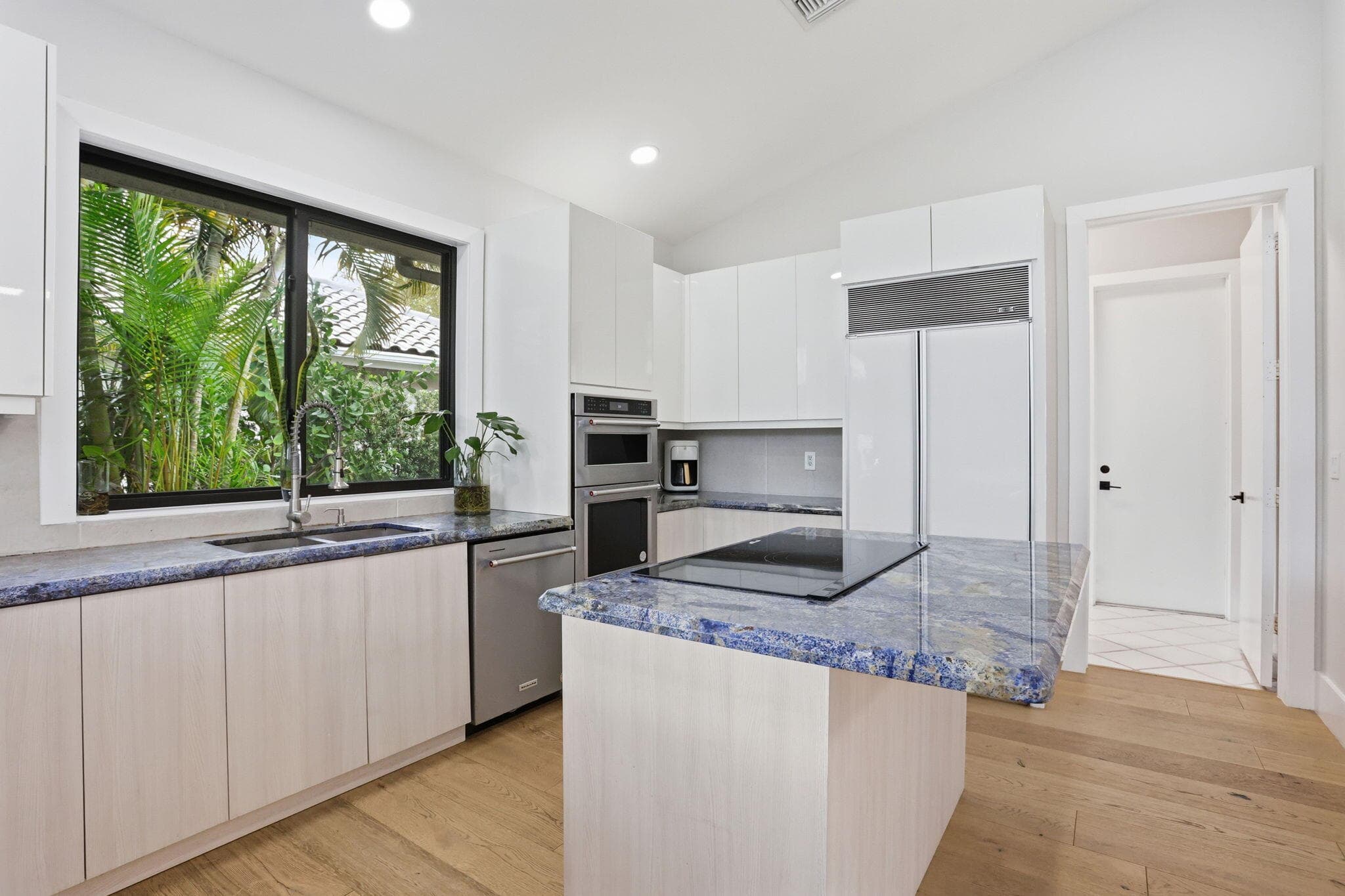 11180 Isle Brook Court, Wellington, FL 33414 — photo 44 of 80