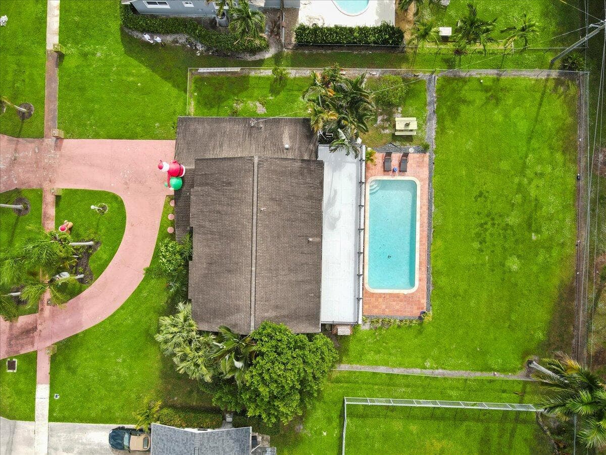 3179 Hoylake Road, Wellington, FL 33467 — photo 38 of 43