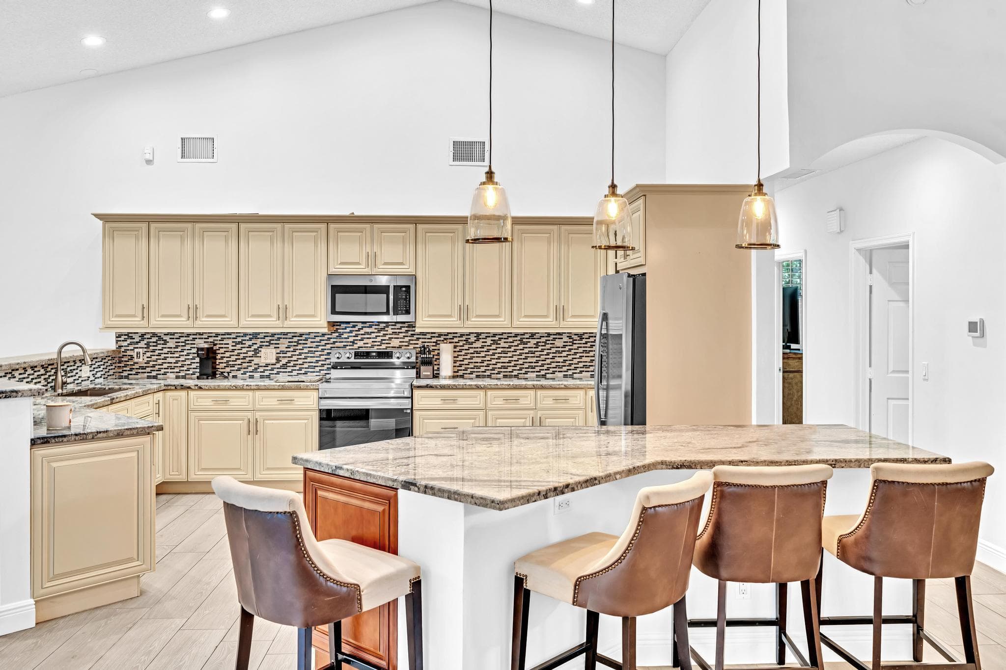 7816 Bridlington Drive, Boynton Beach, FL 33472 — photo 5 of 36