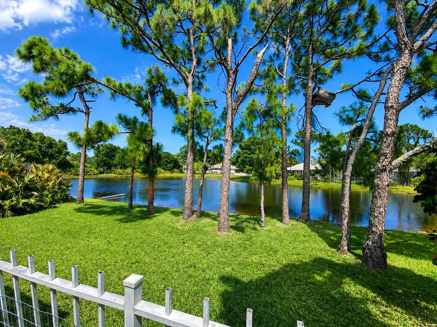7529 SE Bay Cedar Circle, Hobe Sound, FL 33455 — photo 2 of 32