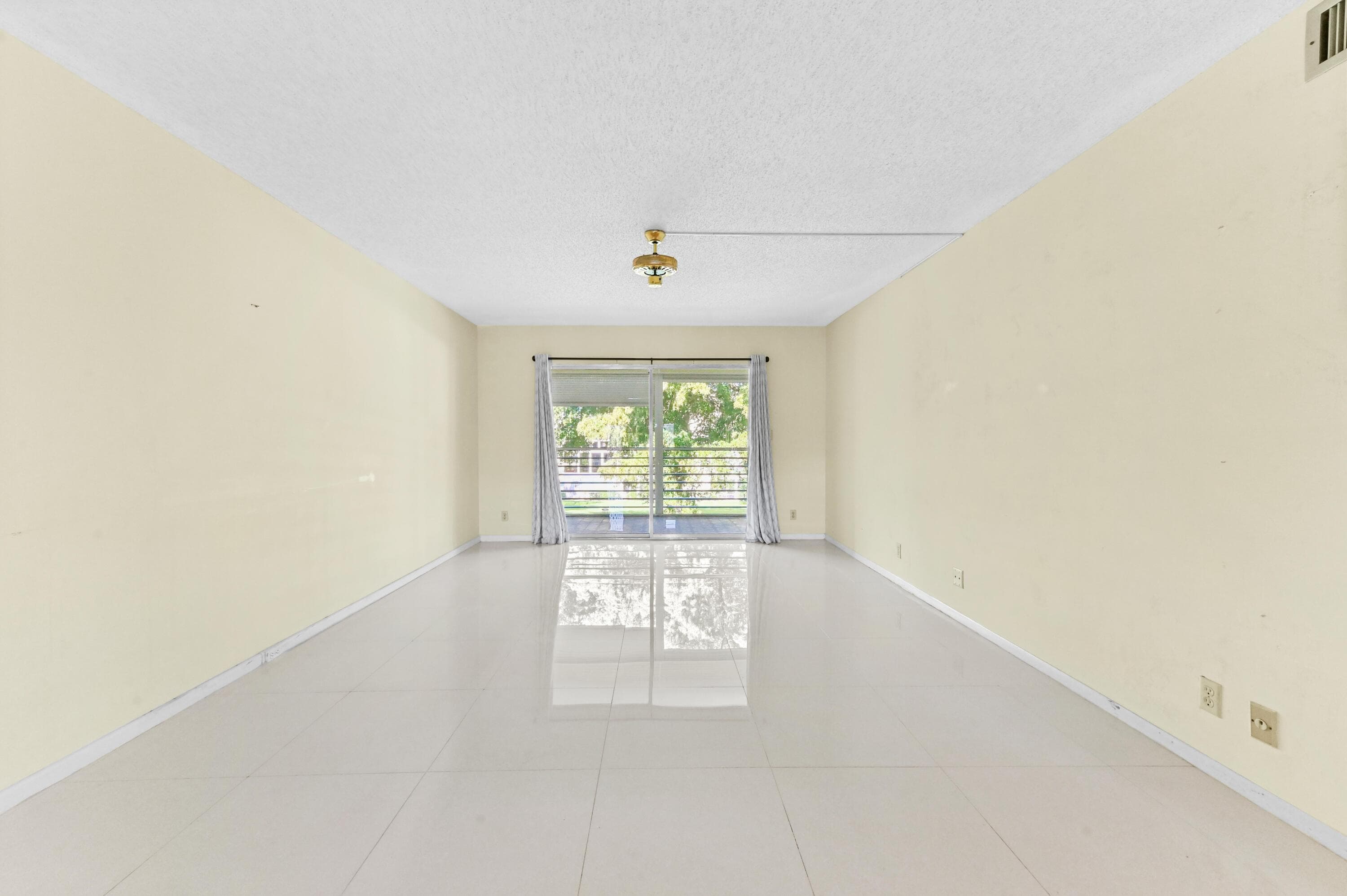 2303 Lucaya Lane F3, Coconut Creek, FL 33066 — photo 9 of 42