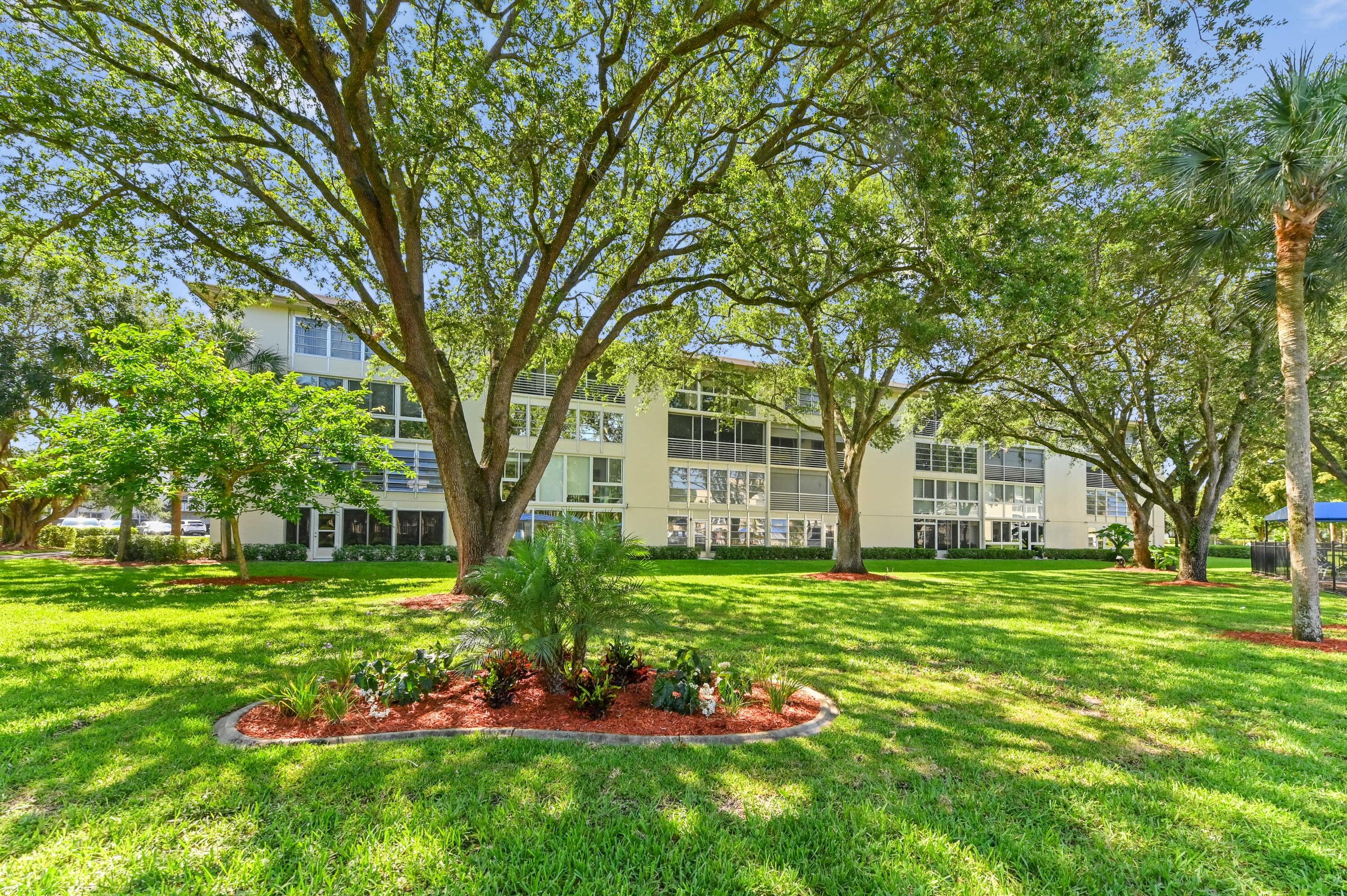 2303 Lucaya Lane F3, Coconut Creek, FL 33066 — photo 25 of 42