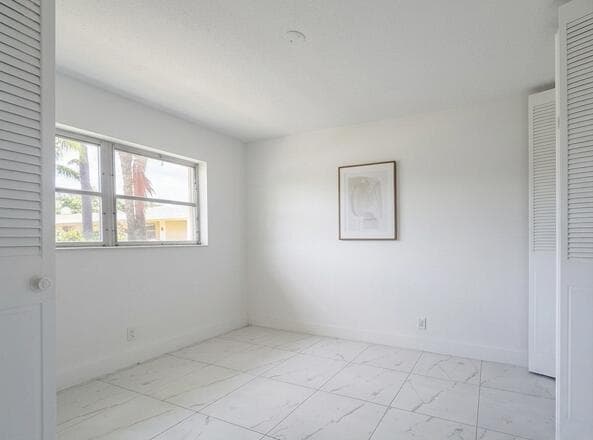 2531 W Barkley Dr W W D, West Palm Beach, FL 33415 — photo 4 of 8