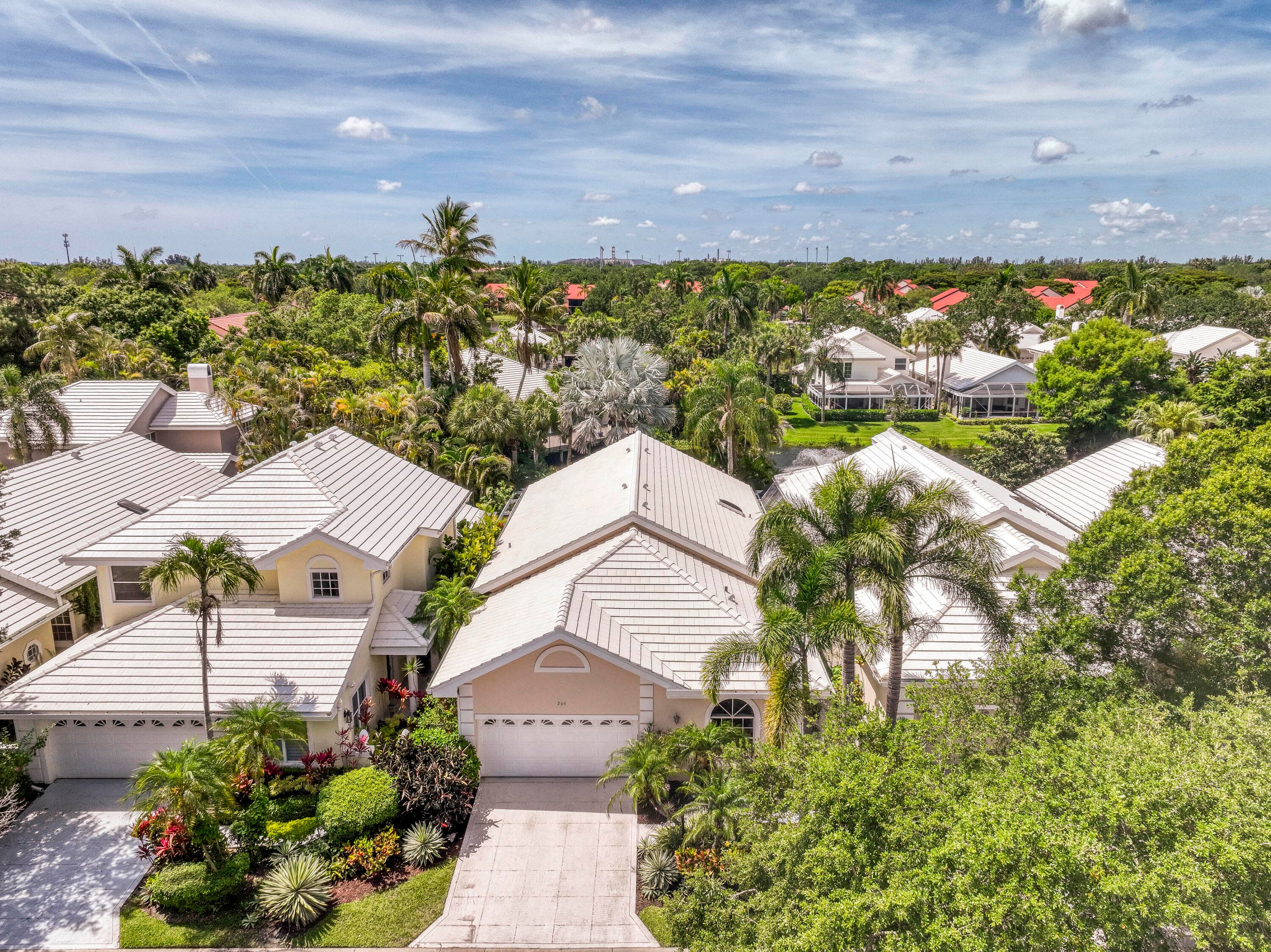 264 Canterbury Drive W, Palm Beach Gardens, FL 33418 — photo 35 of 40