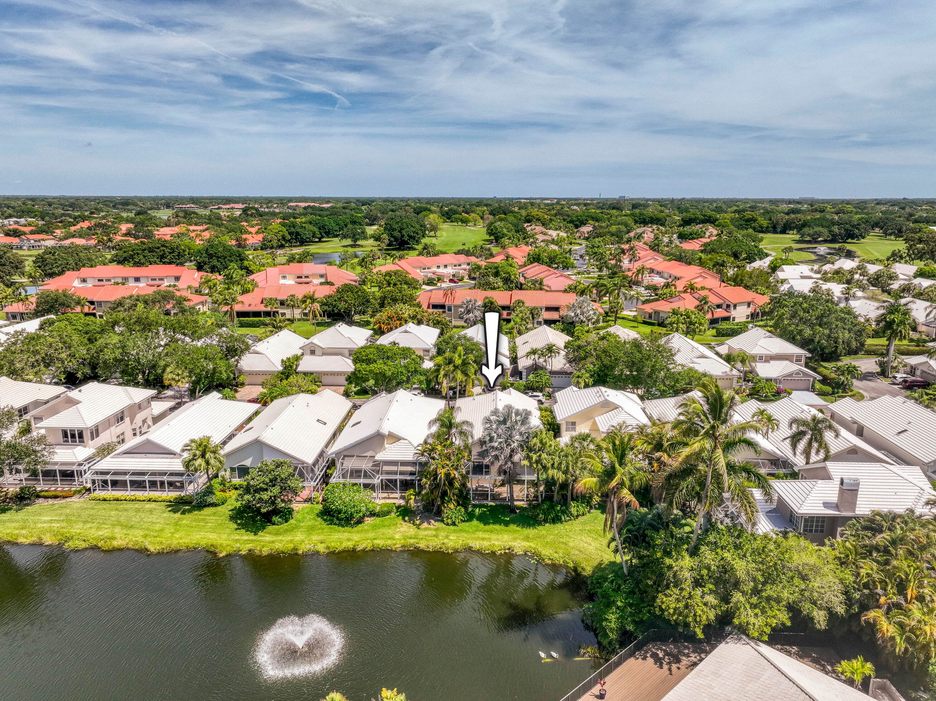 264 Canterbury Drive W, Palm Beach Gardens, FL 33418 — photo 1 of 40